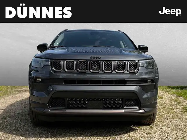 Jeep Compass view 8