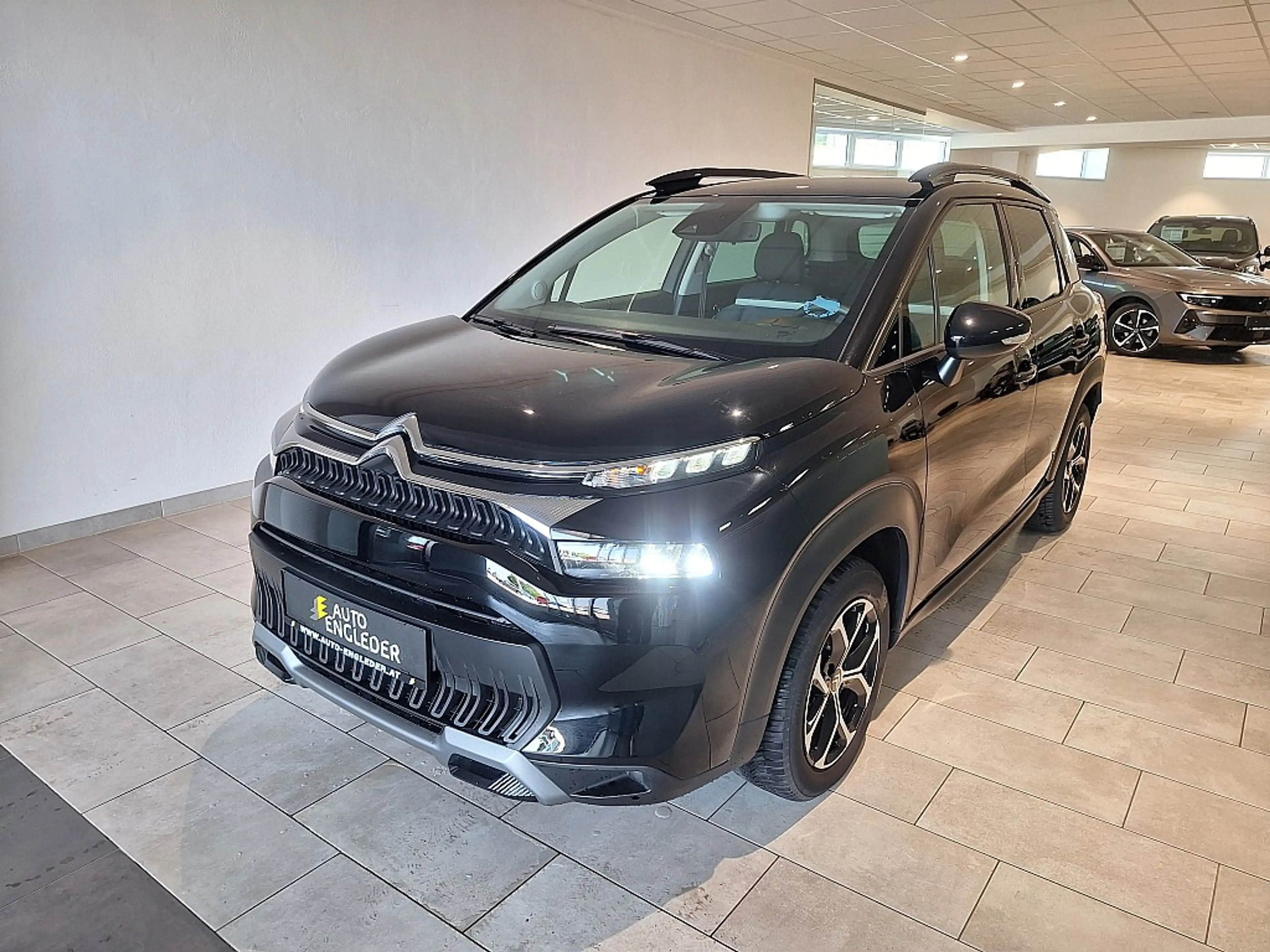 Citroen C3 Aircross PureTech130 S&S EAT6 Plus — photo 3