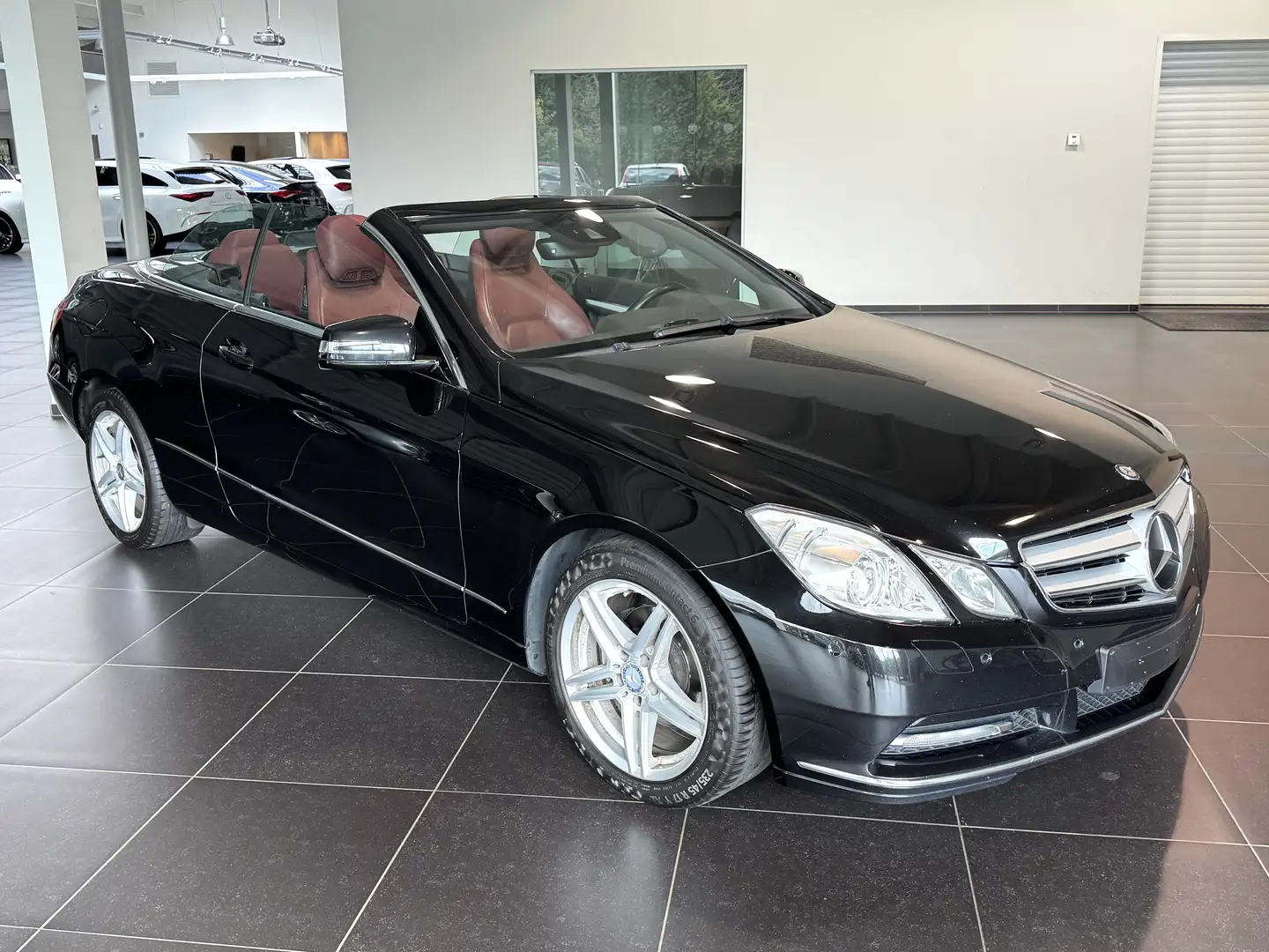 Mercedes-Benz E 220 CDI Avantgarde Memory Seats, Aircap, Airscarf, Led - 2