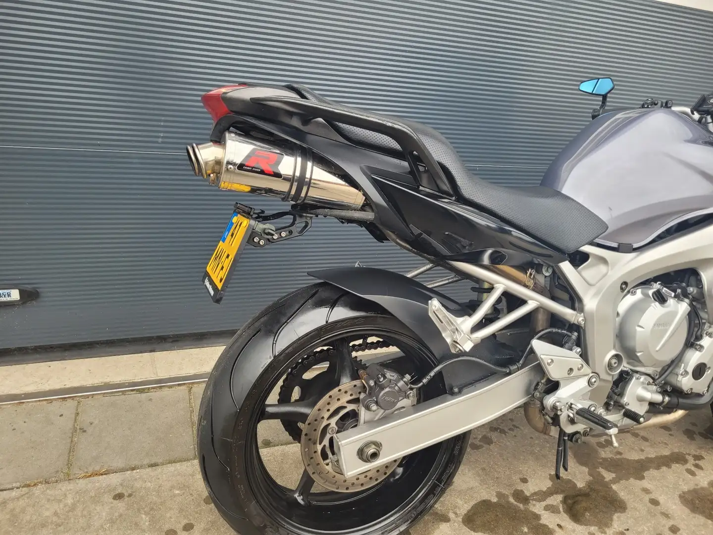 Yamaha FZ 6 Grijs - 2