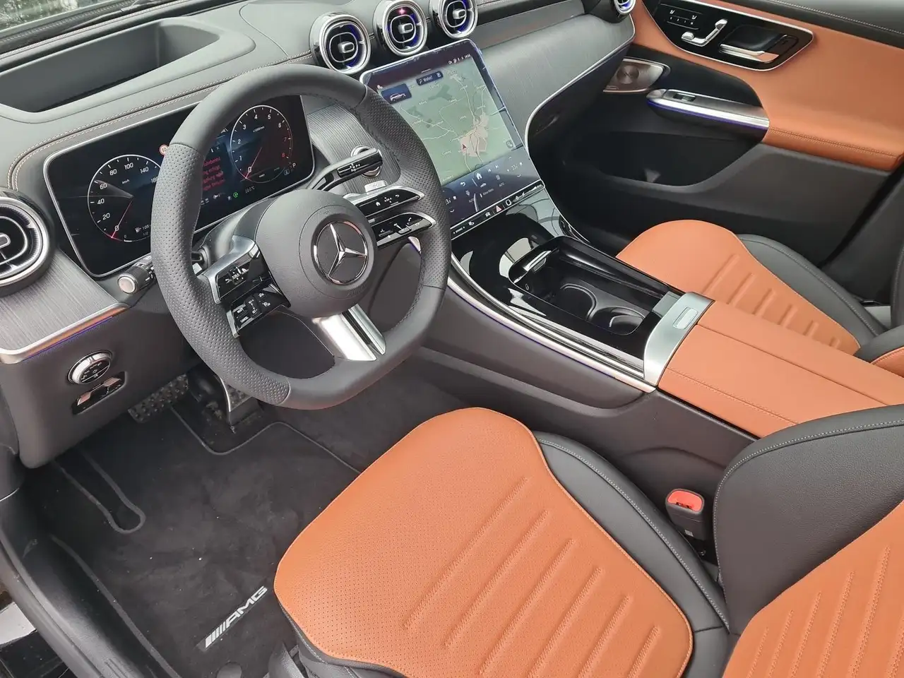 Mercedes-Benz GLC 2026 — фото 10