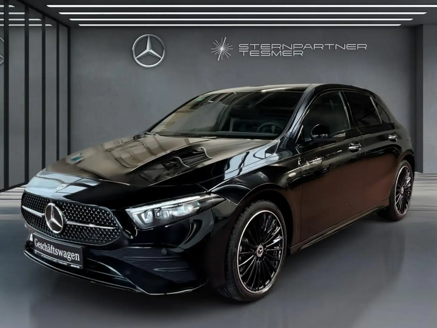 Mercedes-Benz A 250 e Kompaktlimousine mit EQ Hybrid Technologie SPECI Zwart - 2