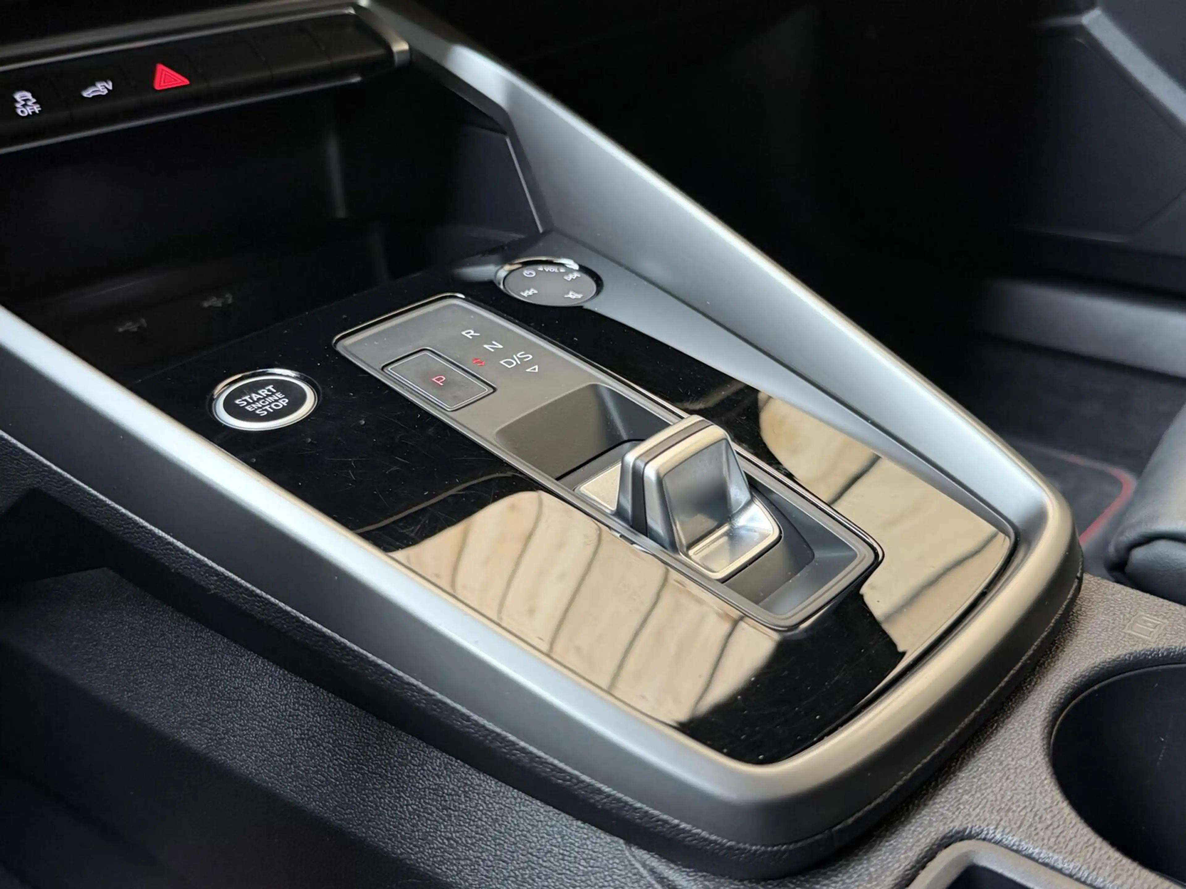 Audi A3 Sportback 45 TFSI e S edition Competition SoH 93,3 — photo 39