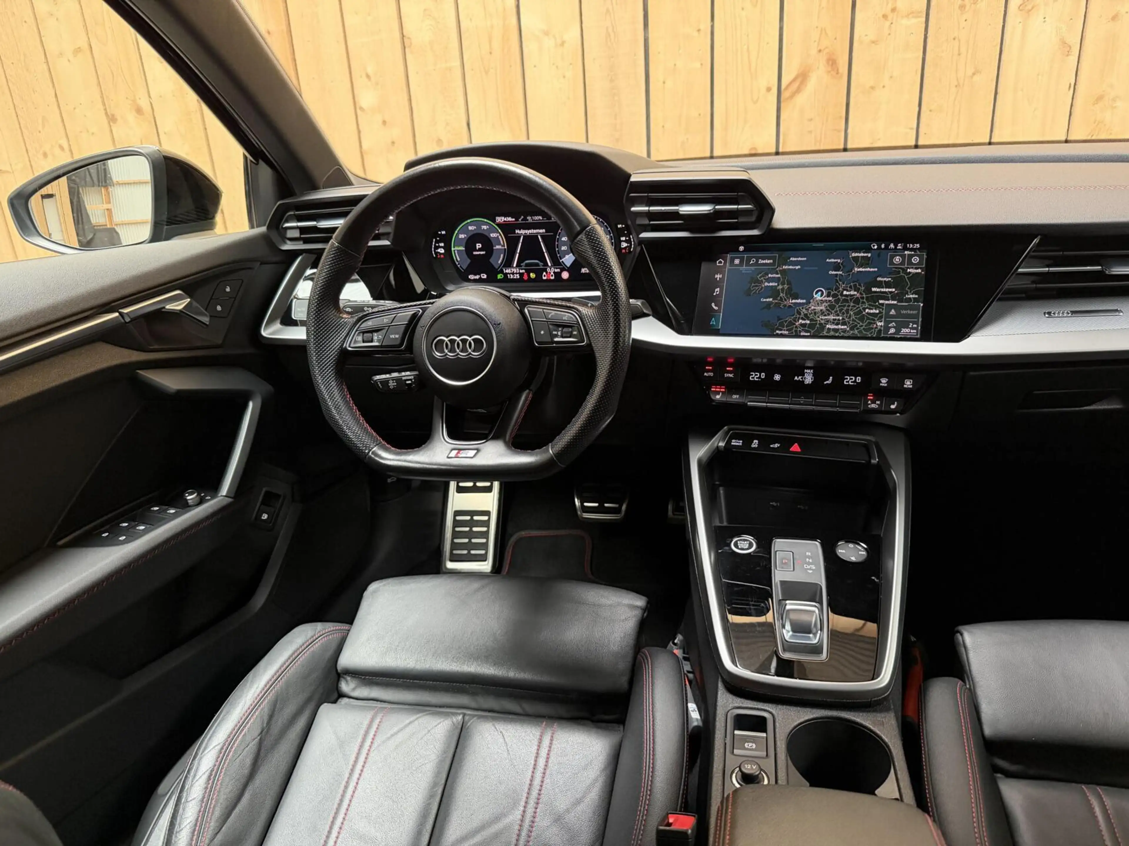 Audi A3 Sportback 45 TFSI e S edition Competition SoH 93,3 — photo 41