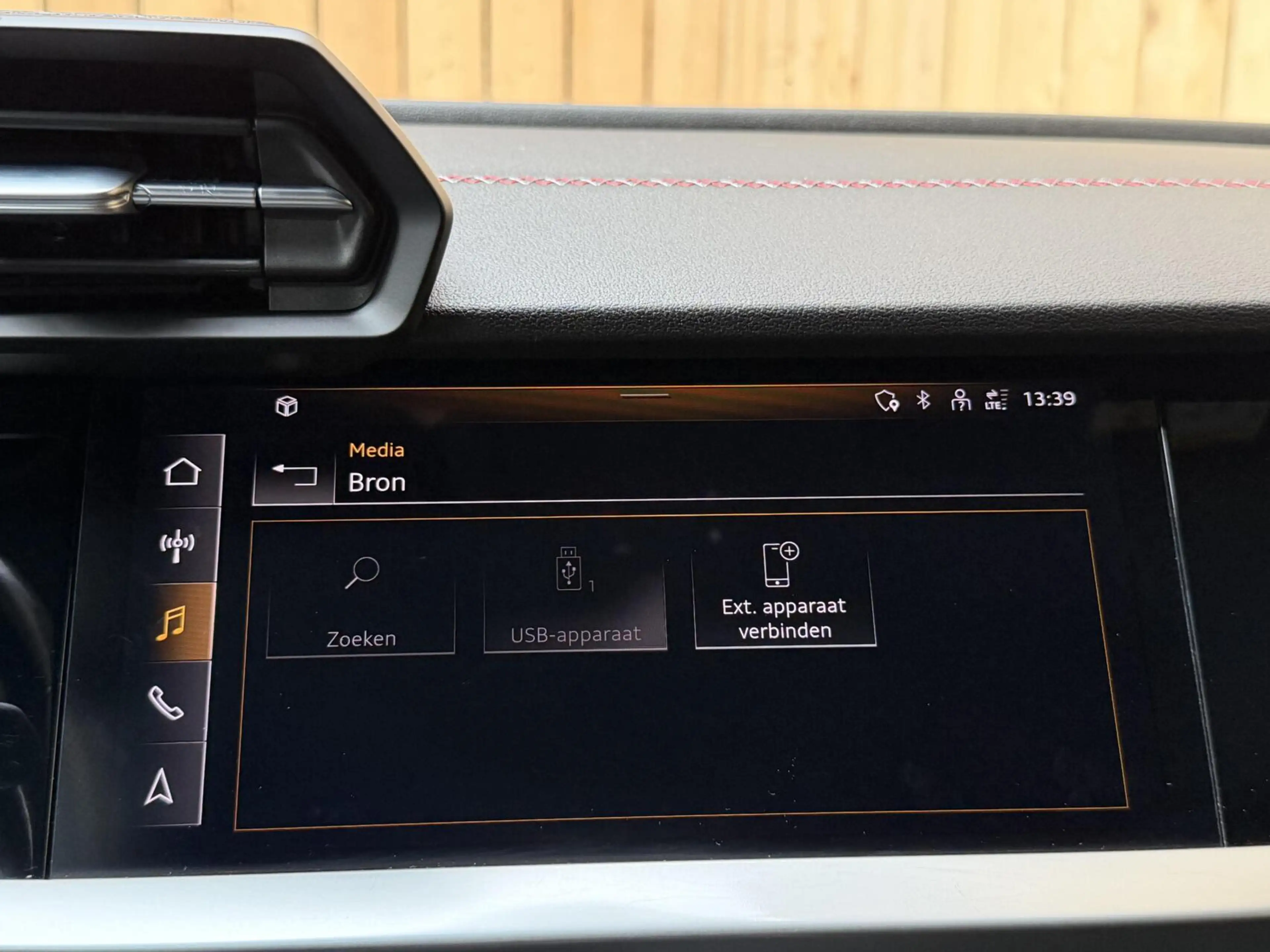 Audi A3 Sportback 45 TFSI e S edition Competition SoH 93,3 — photo 24