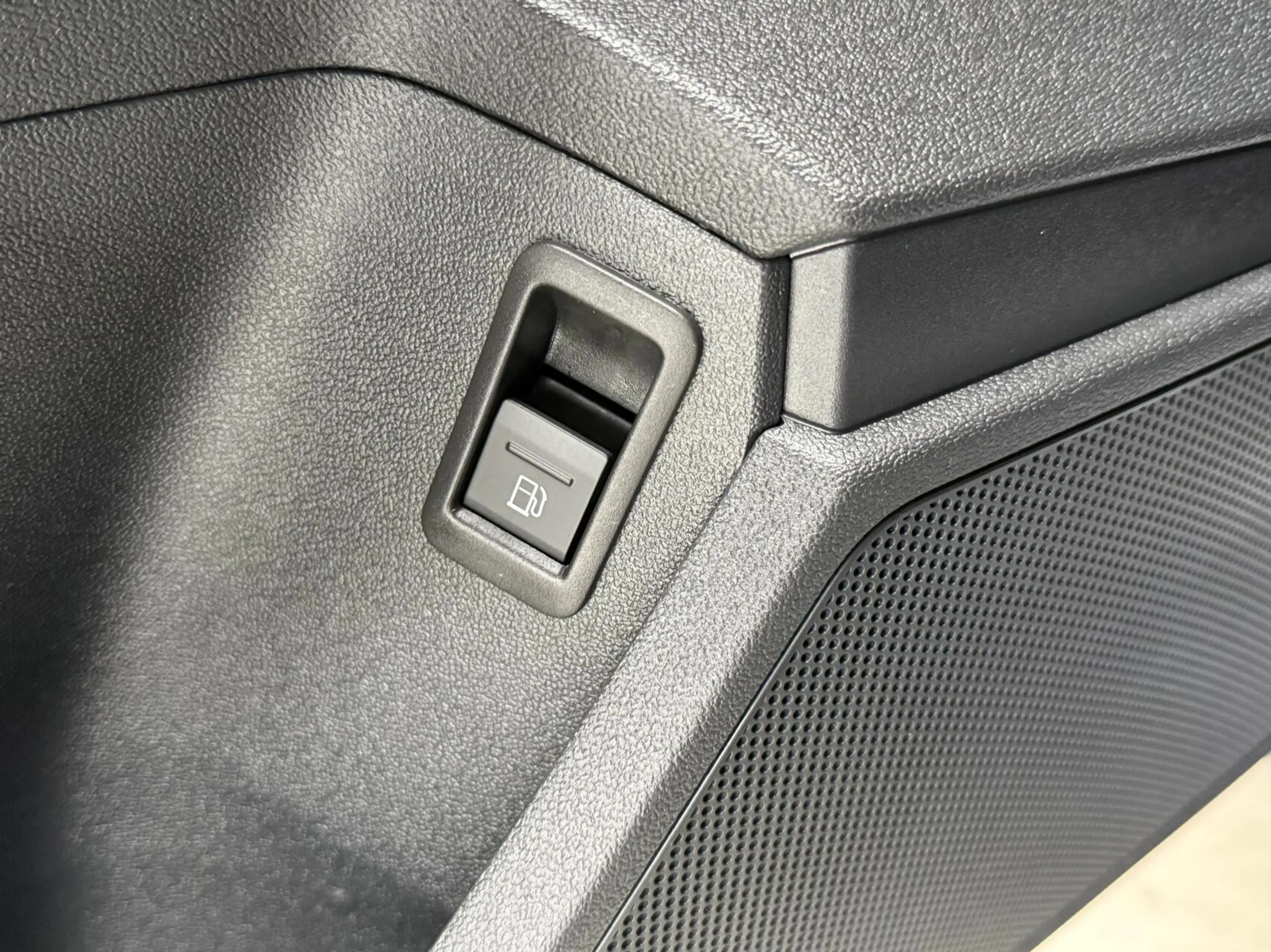 Audi A3 Sportback 45 TFSI e S edition Competition SoH 93,3 — photo 7