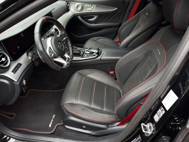 Mercedes-Benz E Class view 10