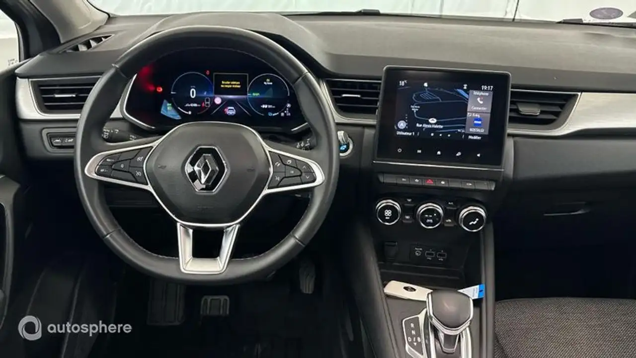 Renault Captur — photo 11