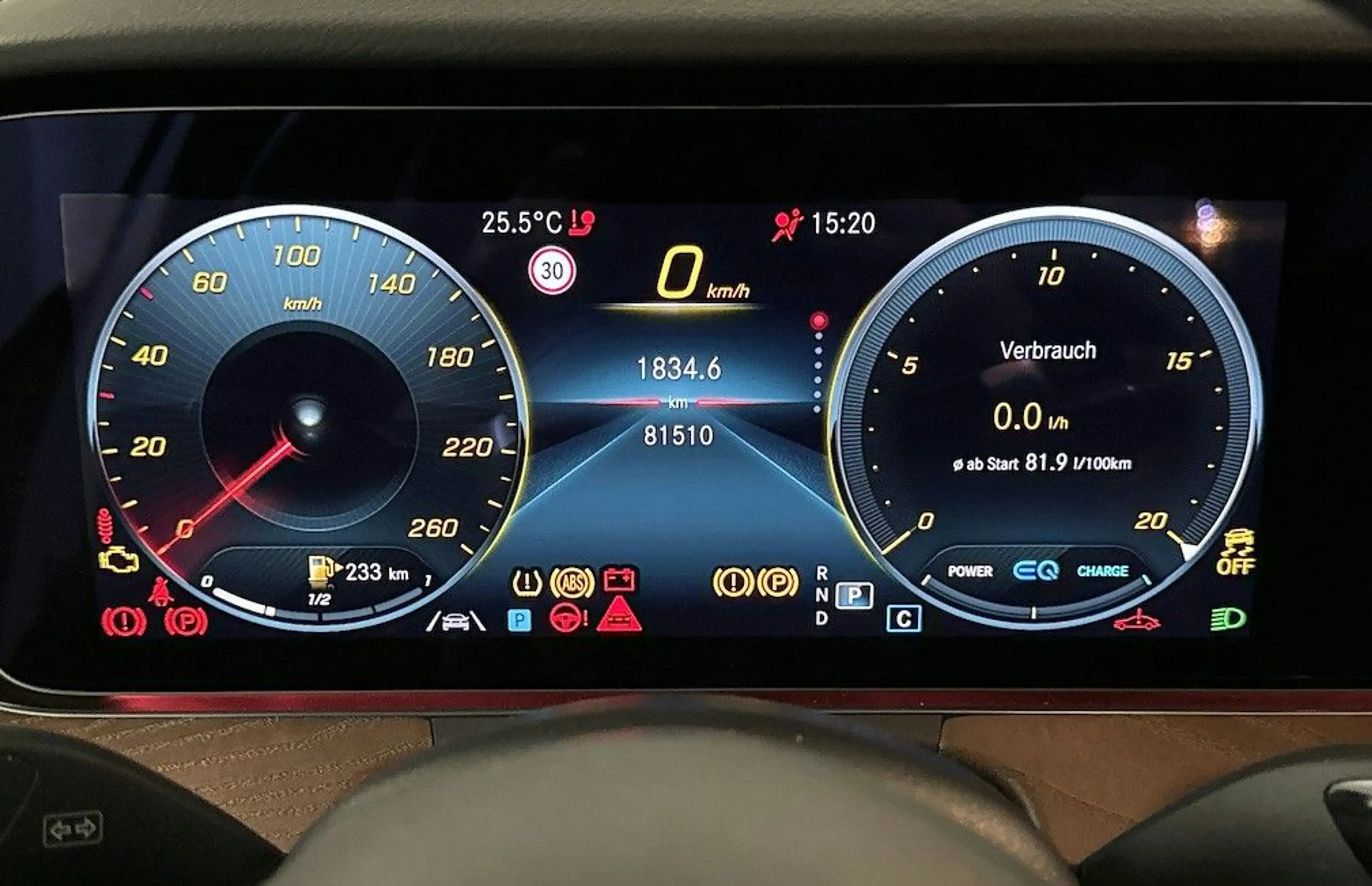 Mercedes-Benz E 220 d T 4Matic AMG-Line AHK 360° Kamera — photo 9