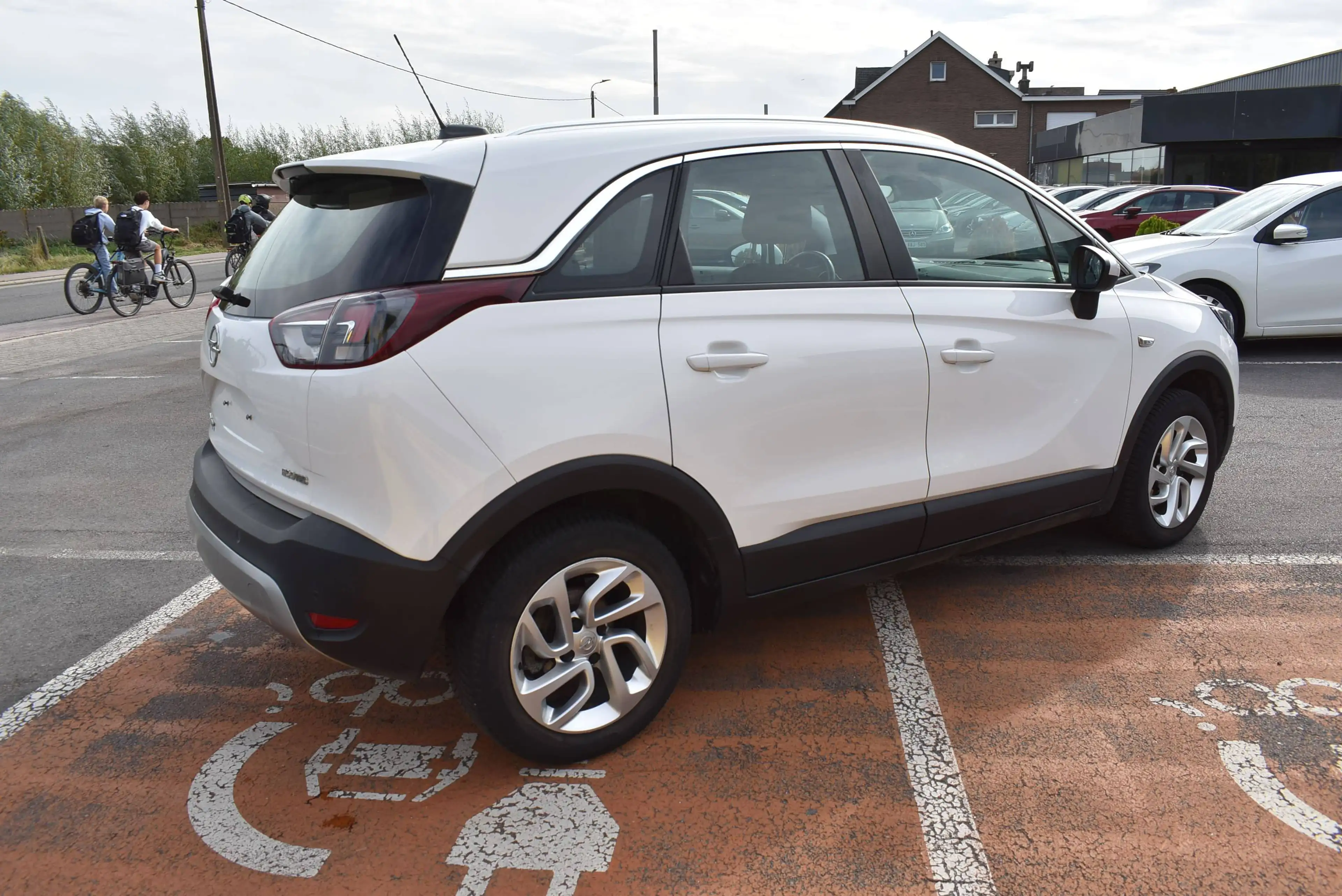 Opel Crossland X 1.2i Turbo ECOTEC Innovation CarPlay***12M GARANTIE***92.000KM!!! — photo 5