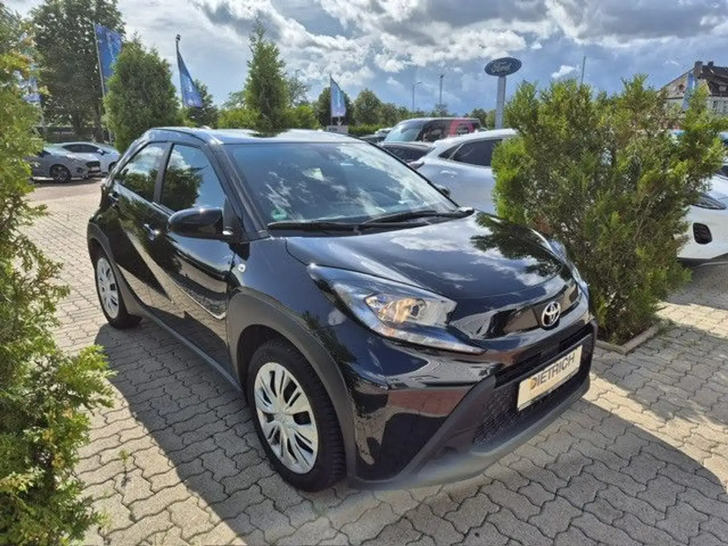 Toyota Aygo X Business Edition 63PS *ACC|Kamera|Klima* Noir - 1
