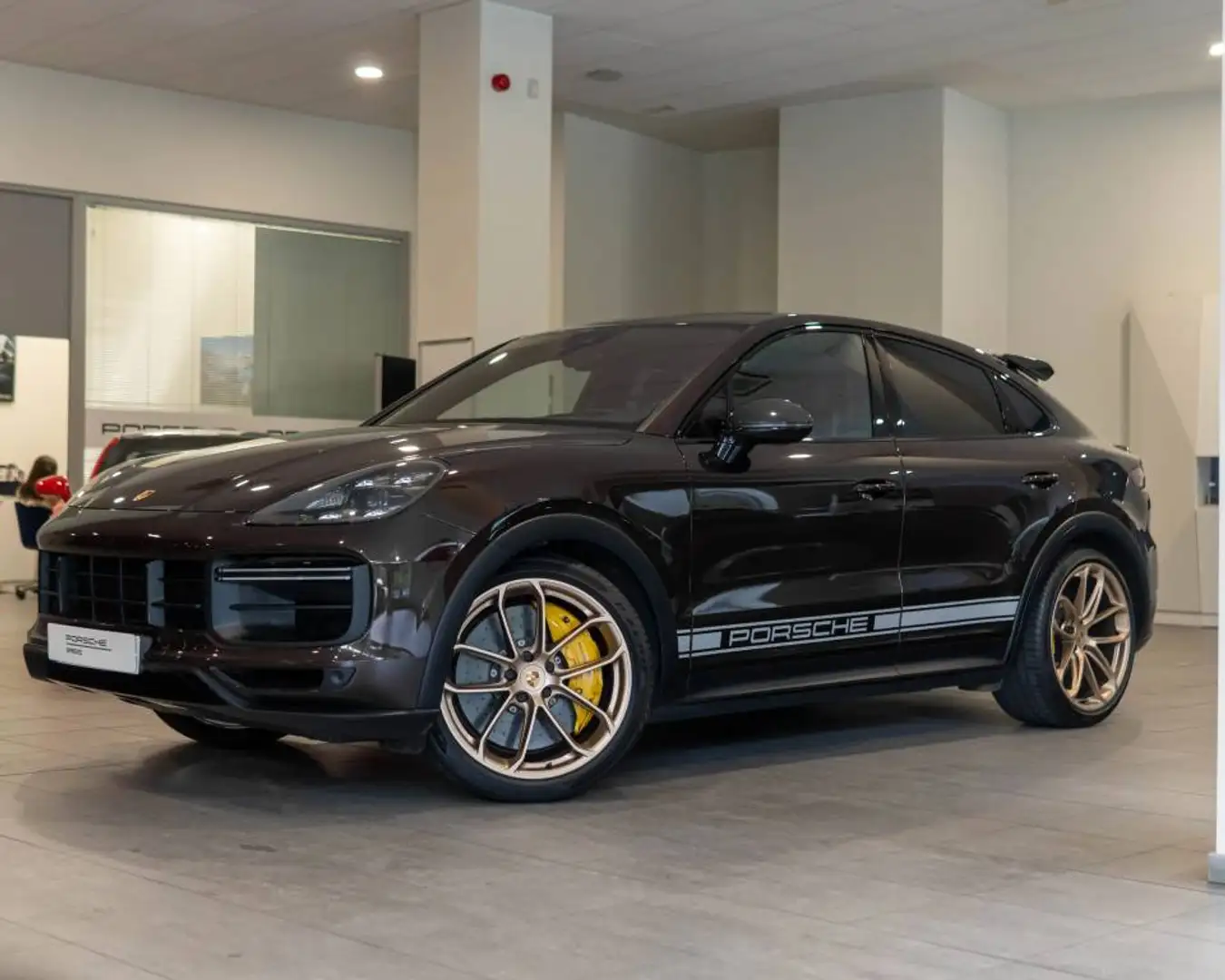 Porsche Cayenne Turbo GT Brun - 1