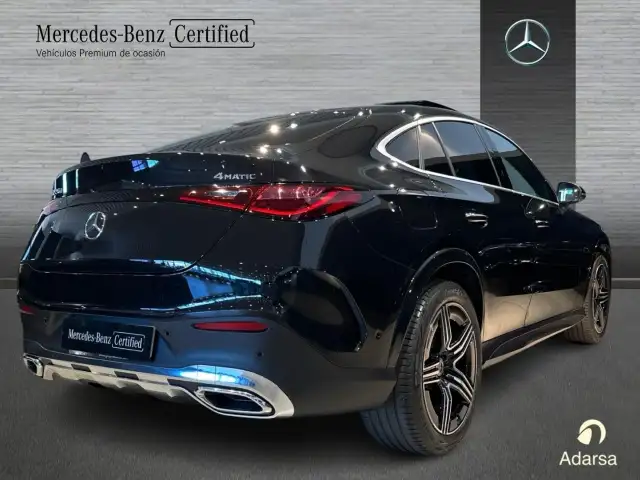 Mercedes-Benz GLC view 2