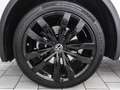 Volkswagen Tiguan 4M R line Black Style Pano AHK HuD Silber - thumbnail 3