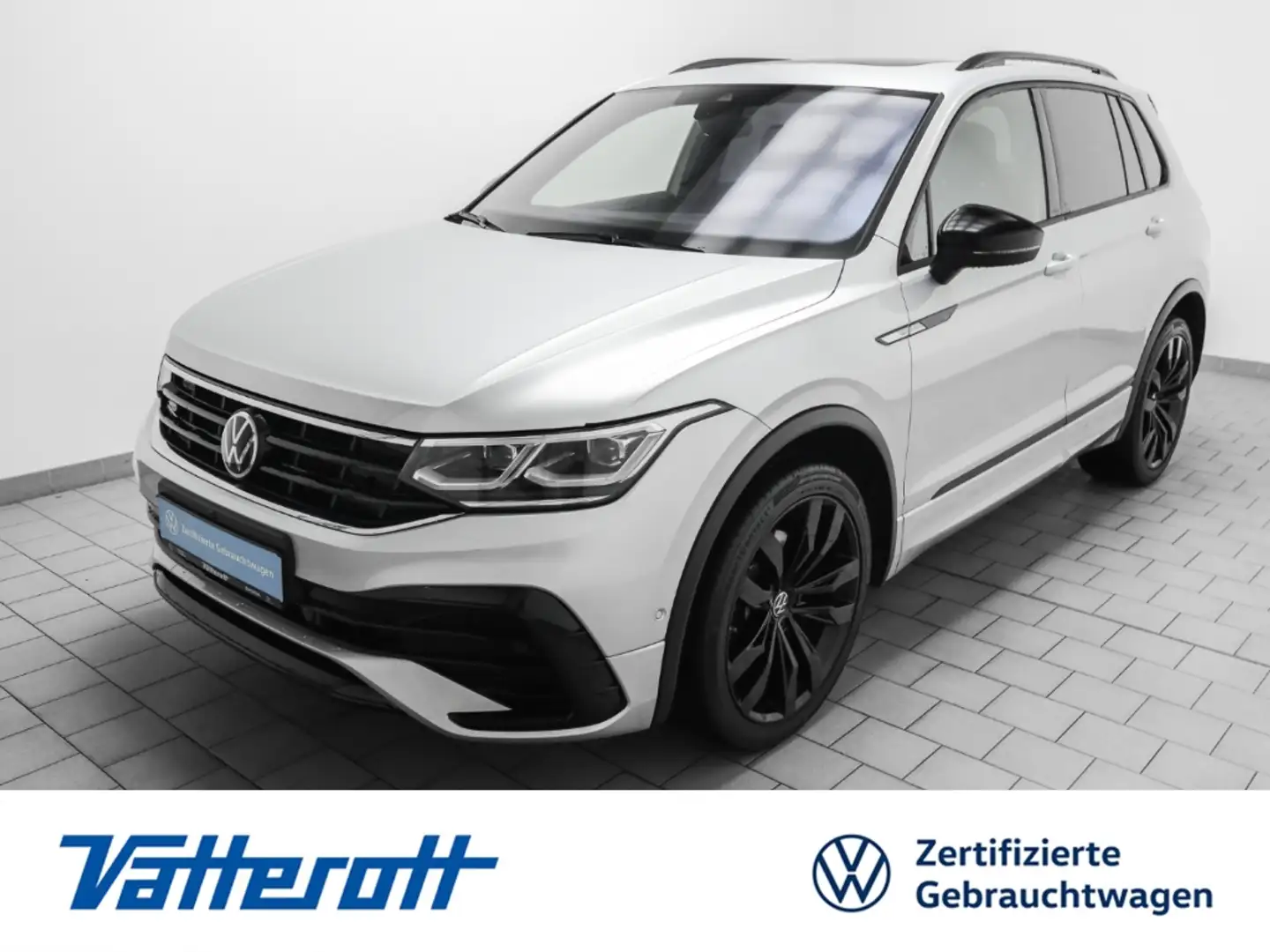 Volkswagen Tiguan 4M R line Black Style Pano AHK HuD Silber - 1