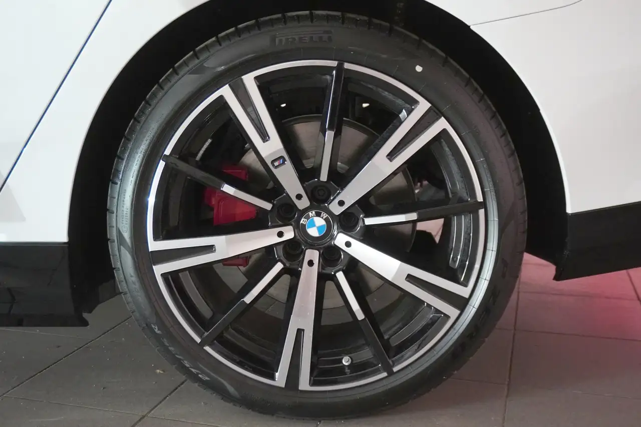 BMW 5 Series 2026