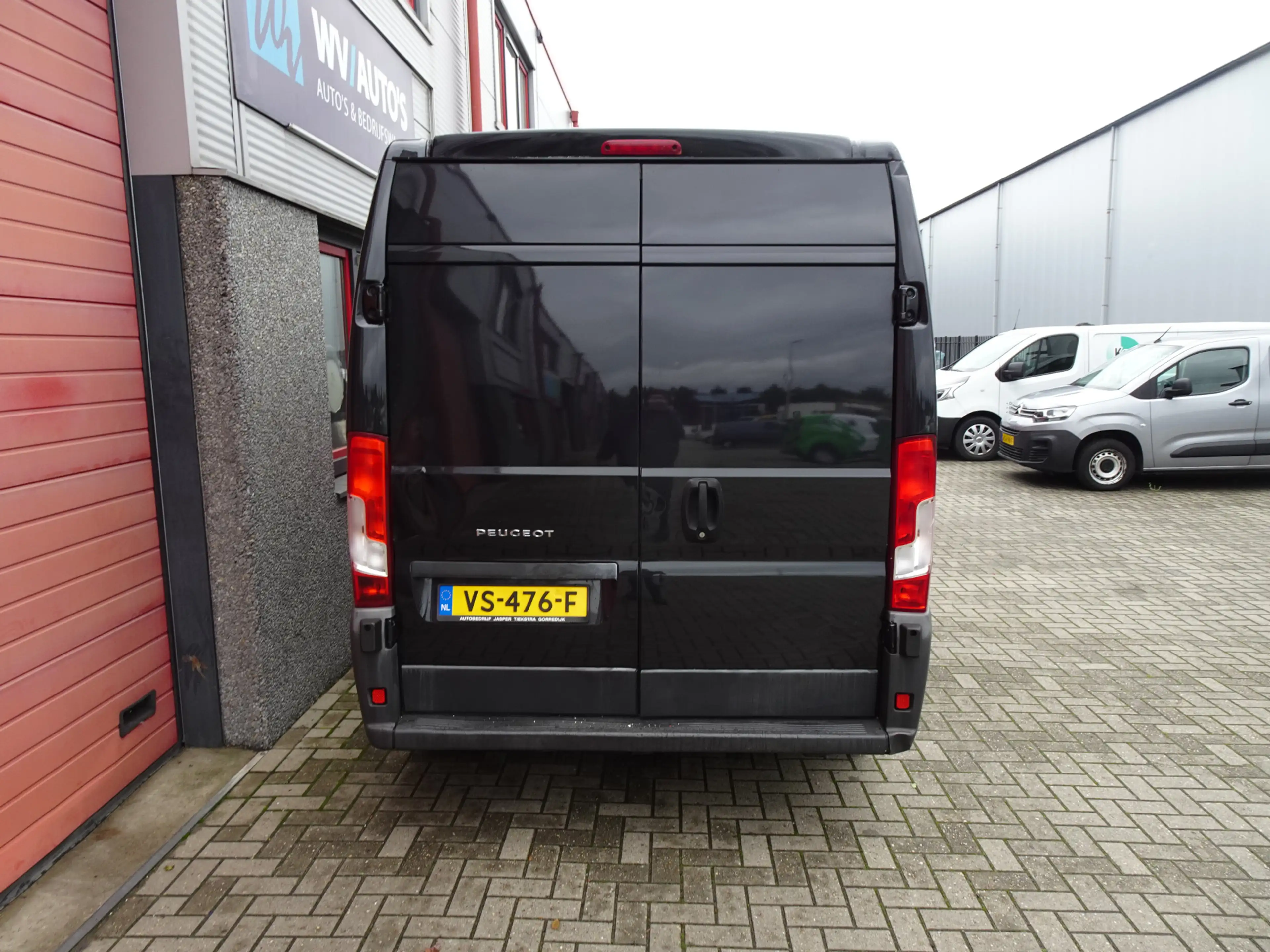 Peugeot Boxer 330 2.2 HDI L2H2 XR 3 zits airco — photo 13