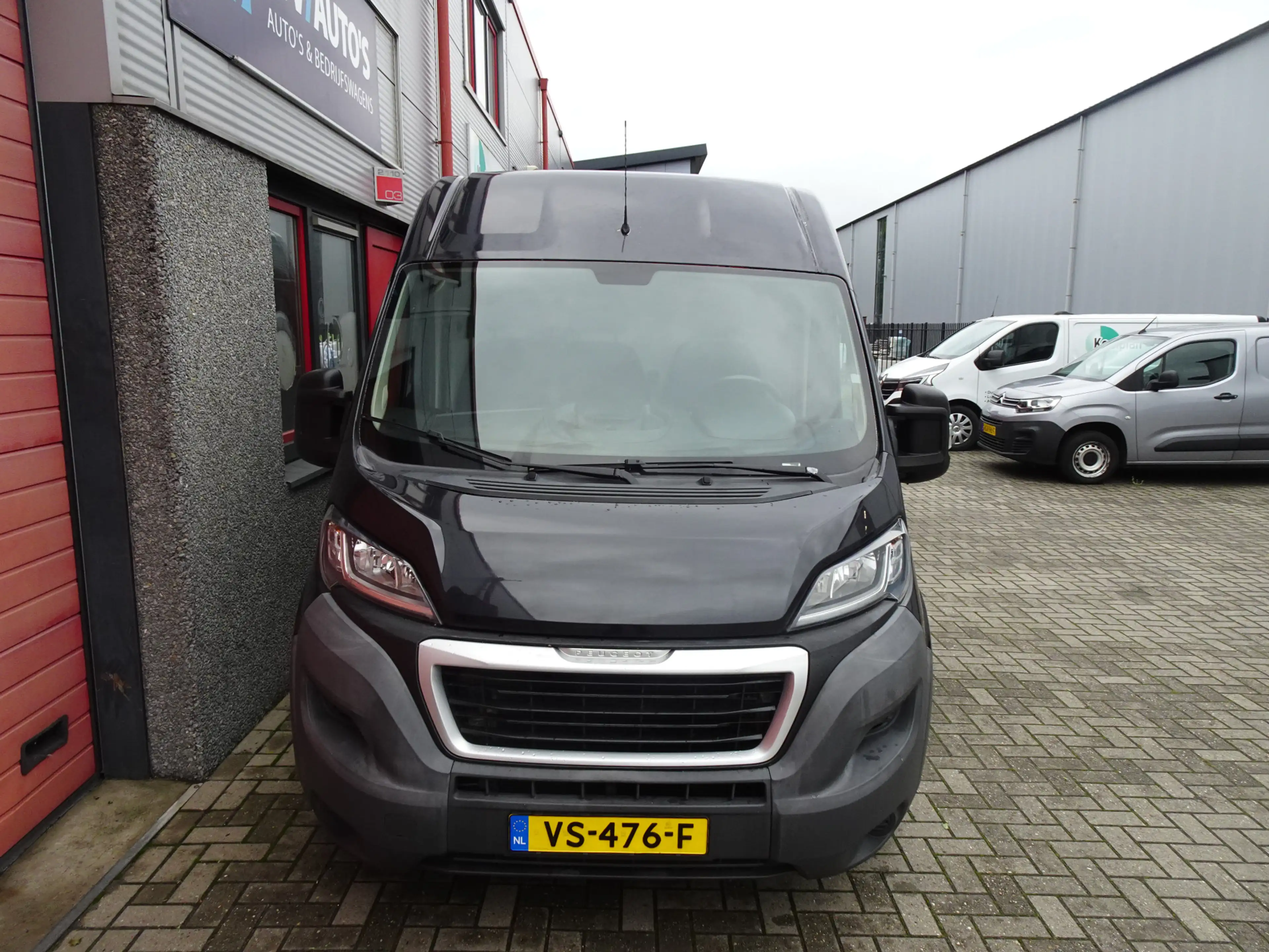 Peugeot Boxer 330 2.2 HDI L2H2 XR 3 zits airco — photo 12