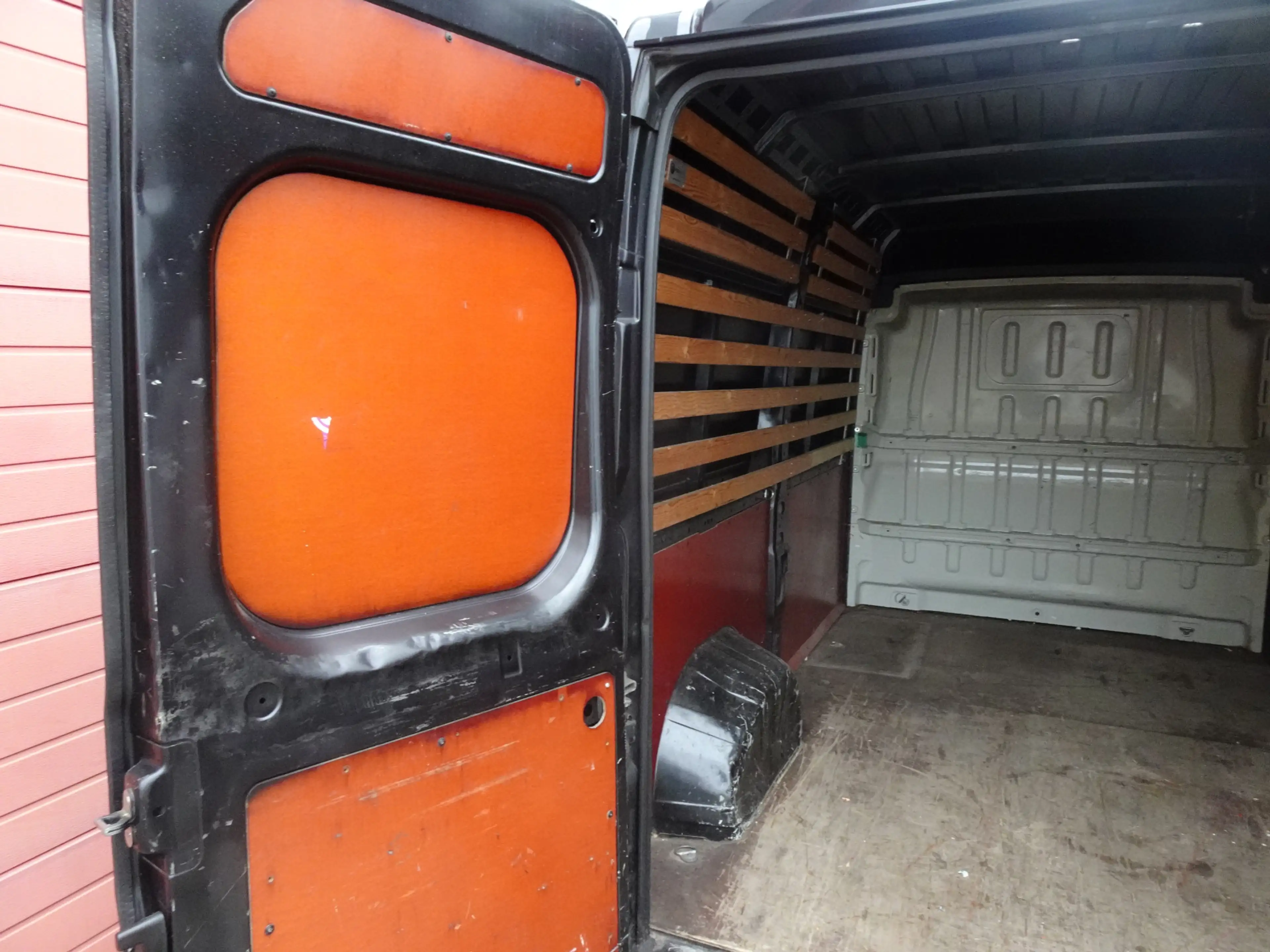 Peugeot Boxer 330 2.2 HDI L2H2 XR 3 zits airco — photo 15