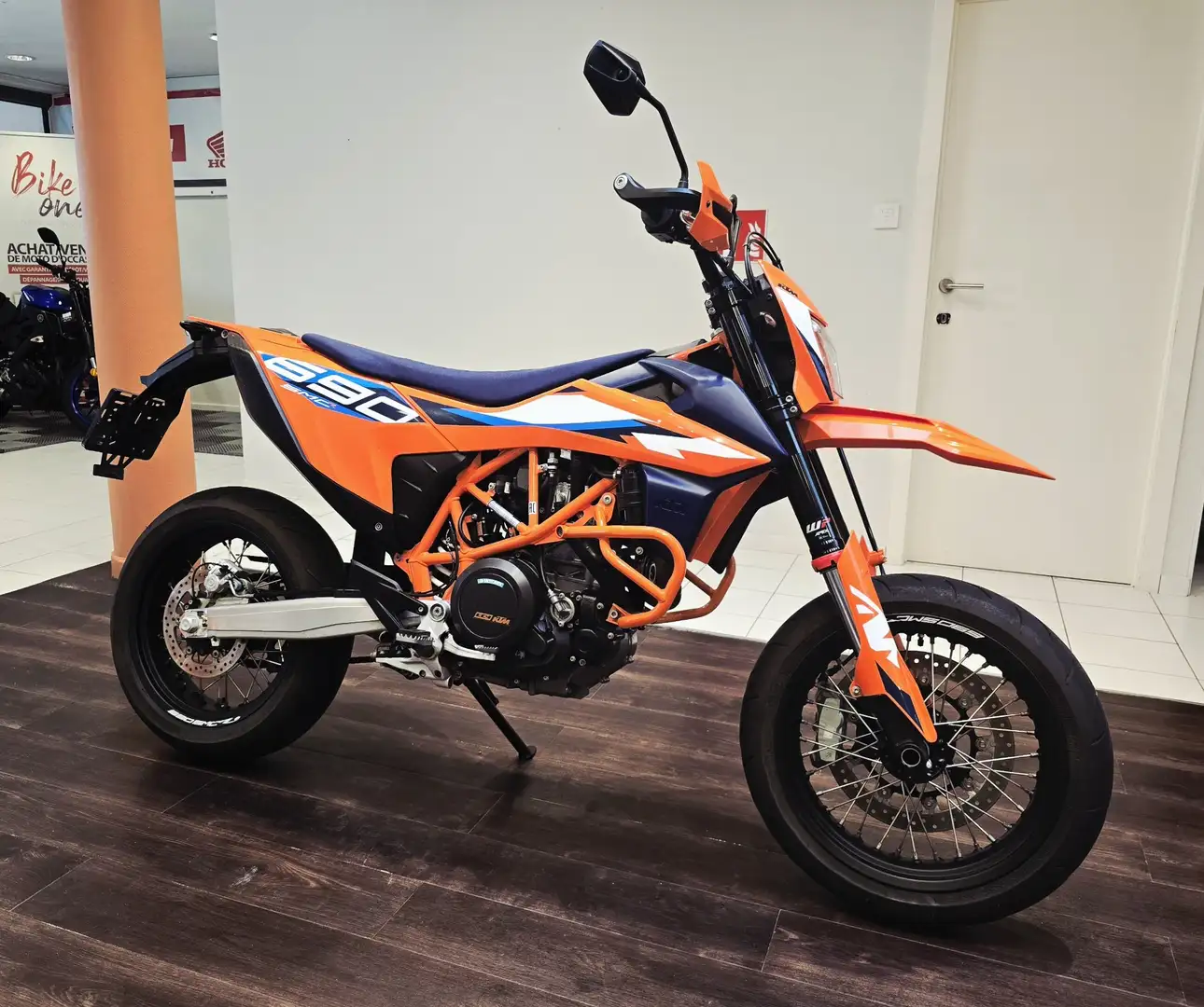 KTM 690 SMC R Oranje - 2