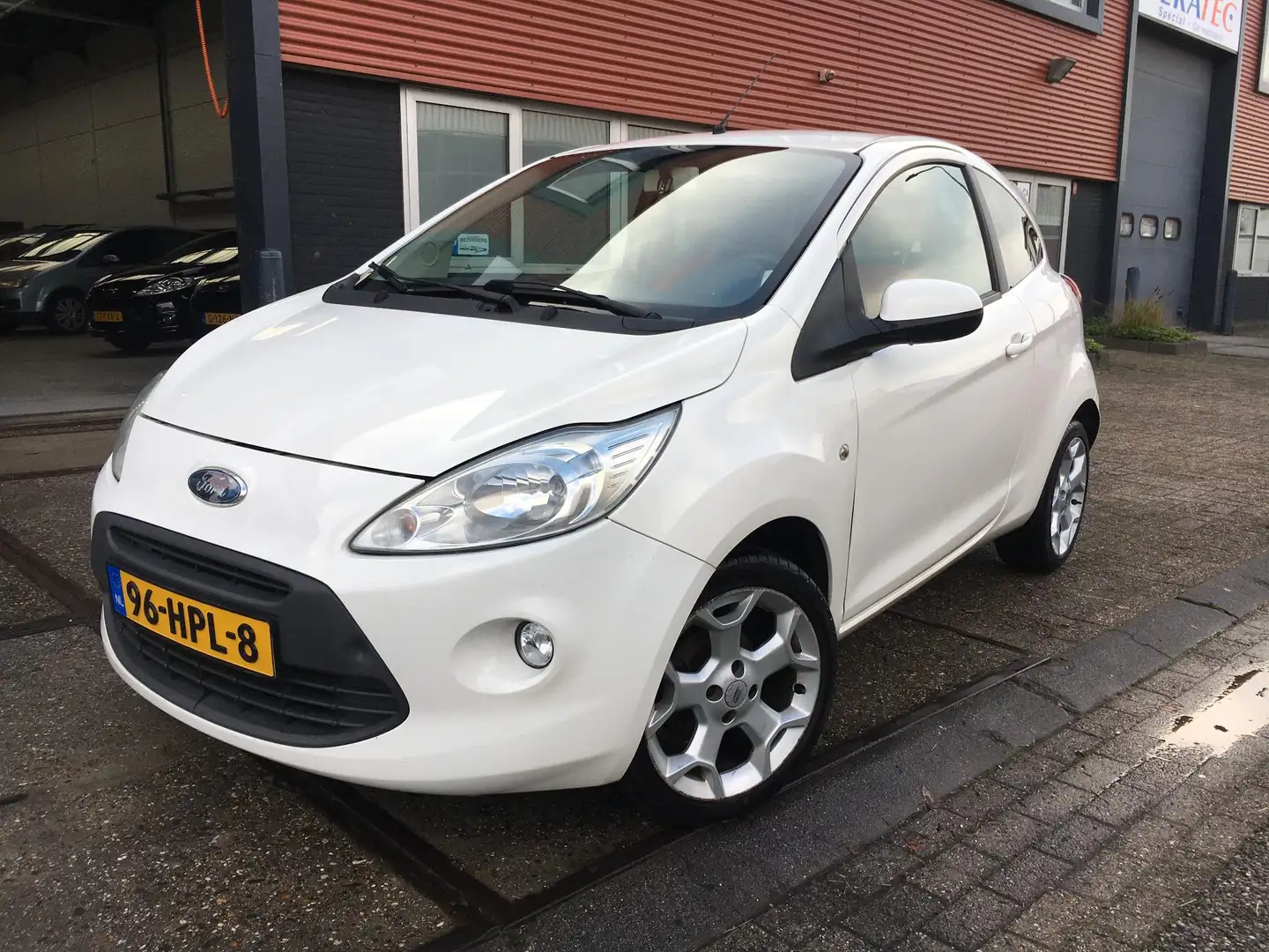 Ford Ka/Ka+ 1.2 Titanium Airco | Centrale portier vergrendelin Weiß - 1