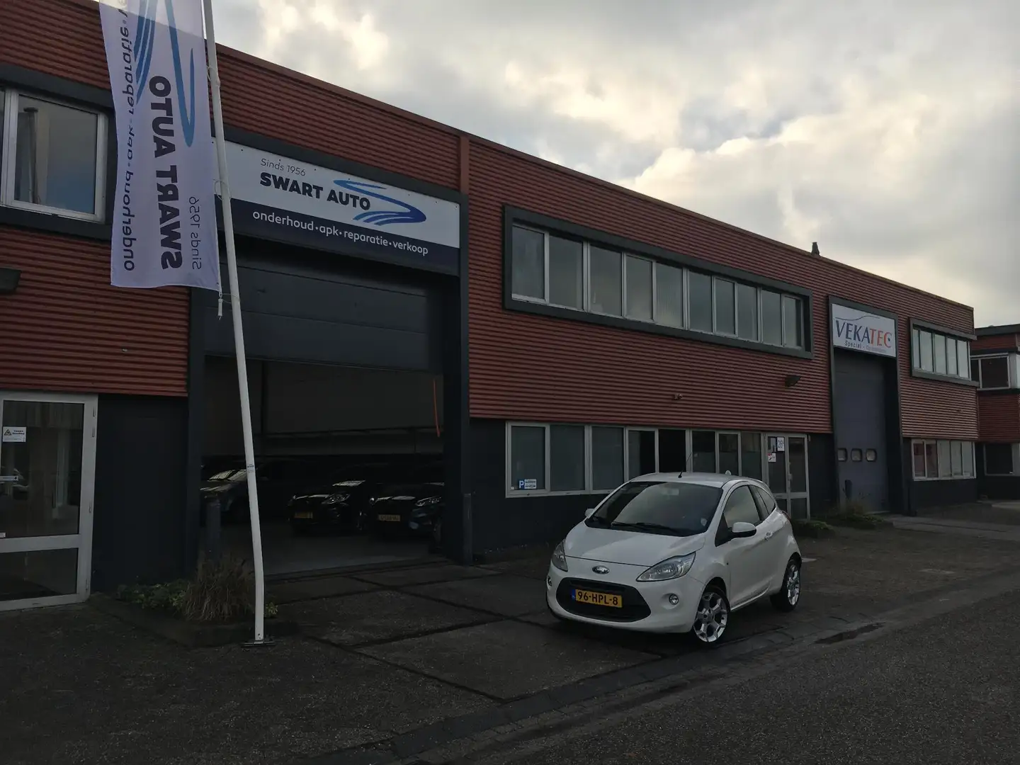 Ford Ka/Ka+ 1.2 Titanium Airco | Centrale portier vergrendelin Weiß - 2