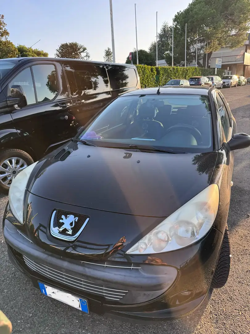 Peugeot 206 206 Plus 3p 1.1 Generation eco-Gpl Negro - 1