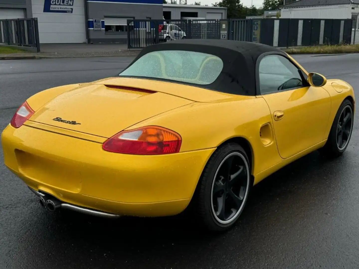 Porsche Boxster Boxster Yellow - 2
