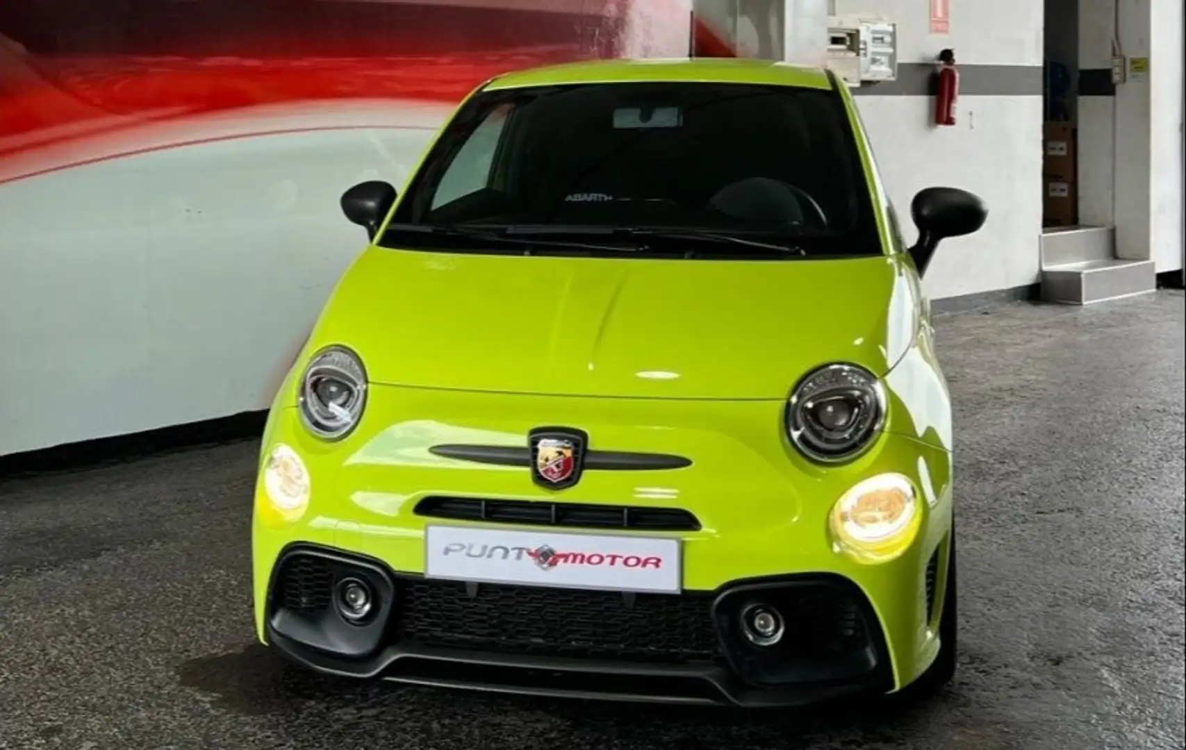 Abarth 595 Pequeño Manual de 3 Puertas Green - 2
