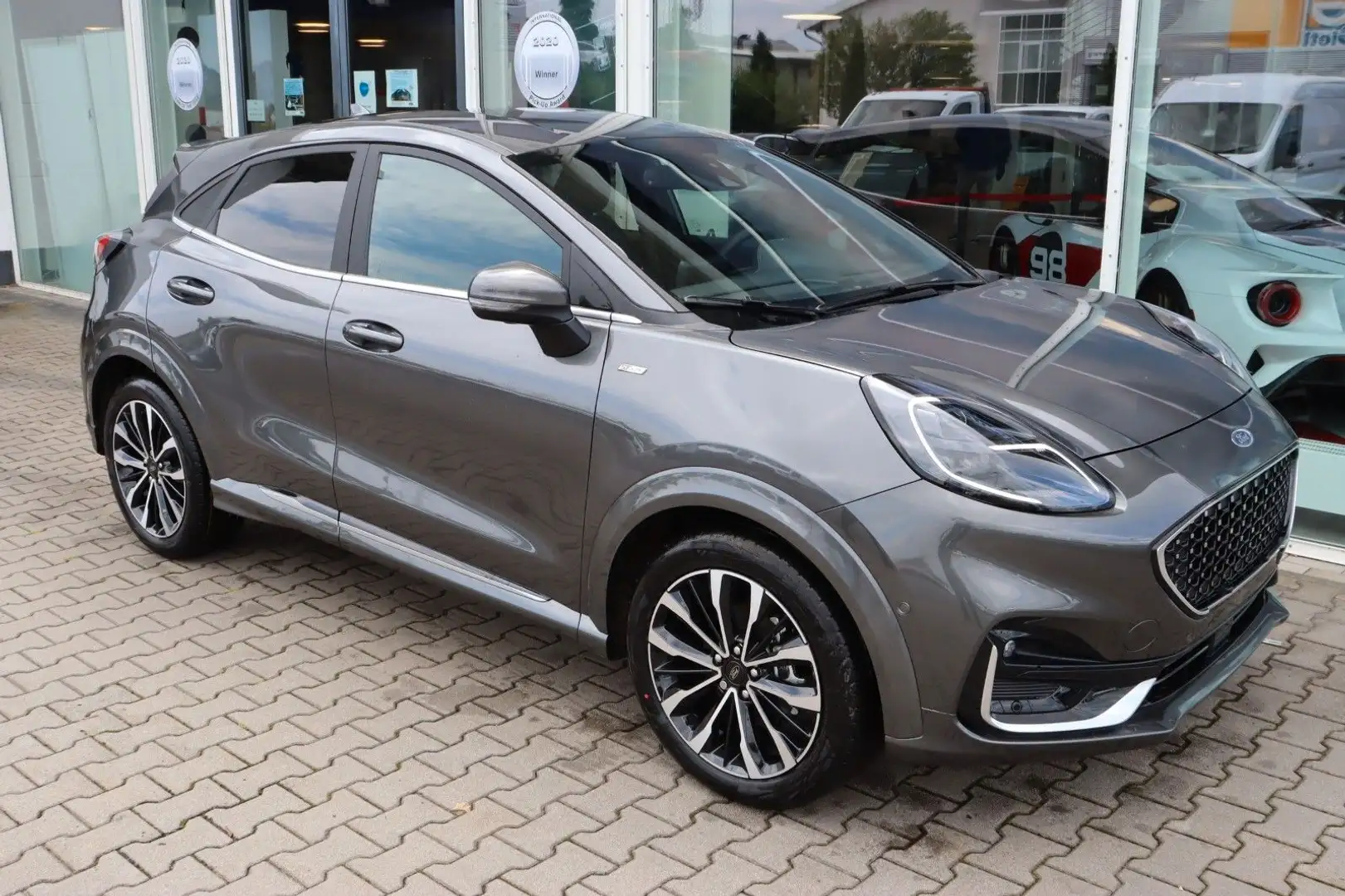 Ford Puma ST-Line Vignale 1.0 EcoB. 4,99% FIN* AHK Šedá - 2