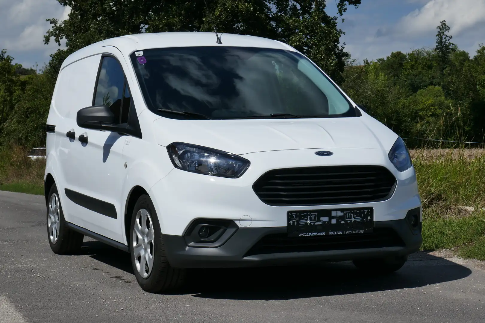 Ford Transit Courier Trend Weiß - 2