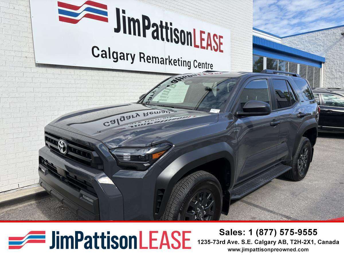 2026 Toyota 4Runner SR5 7 Passenger 4X4 w/Toyota Safety Sense 3.0 Suit