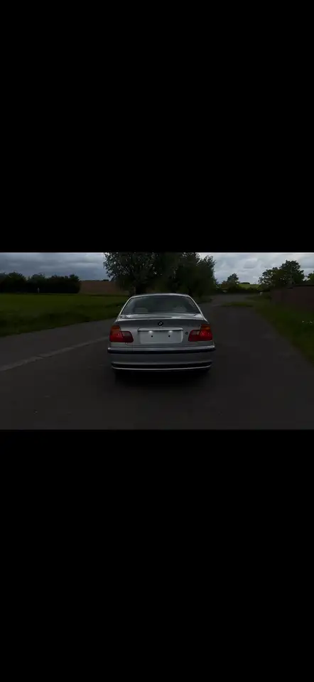 BMW 323iA, foto 7