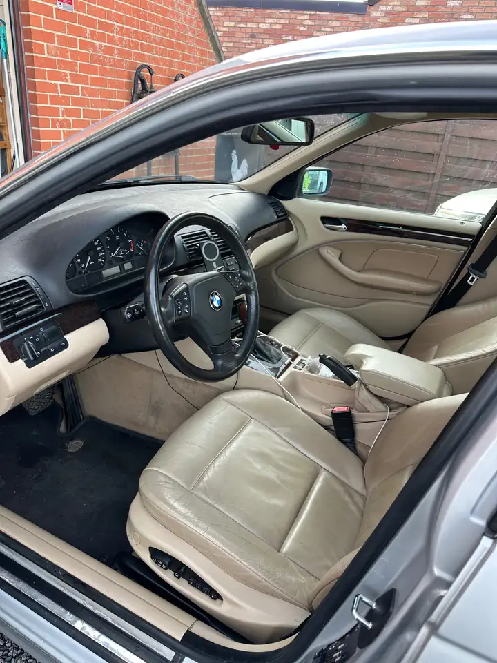 BMW 323iA, foto 12
