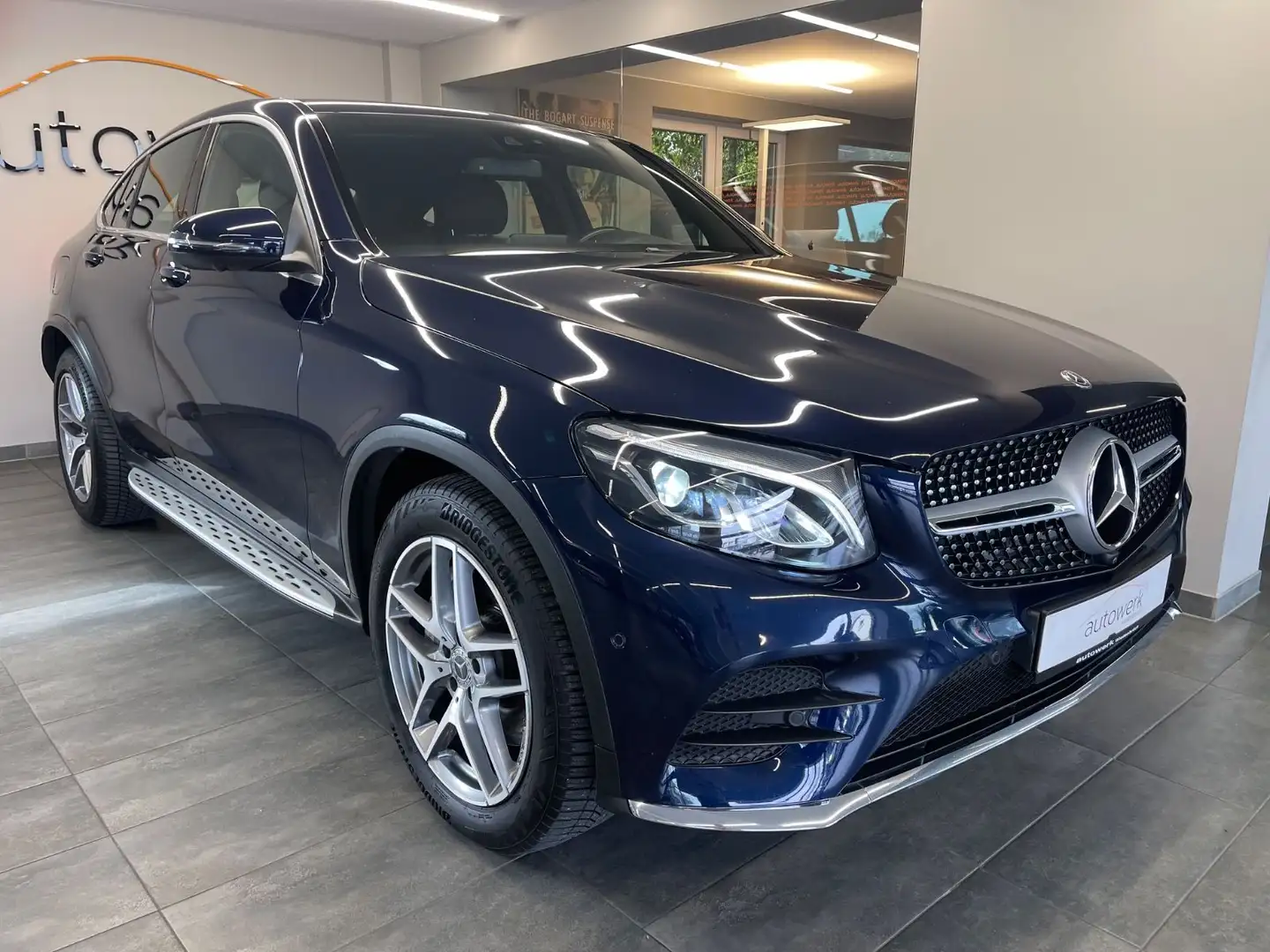 Mercedes-Benz GLC 300 Coupe 4Matic AMG Line*LED/AHK/Navi/Leder Bleu - 1