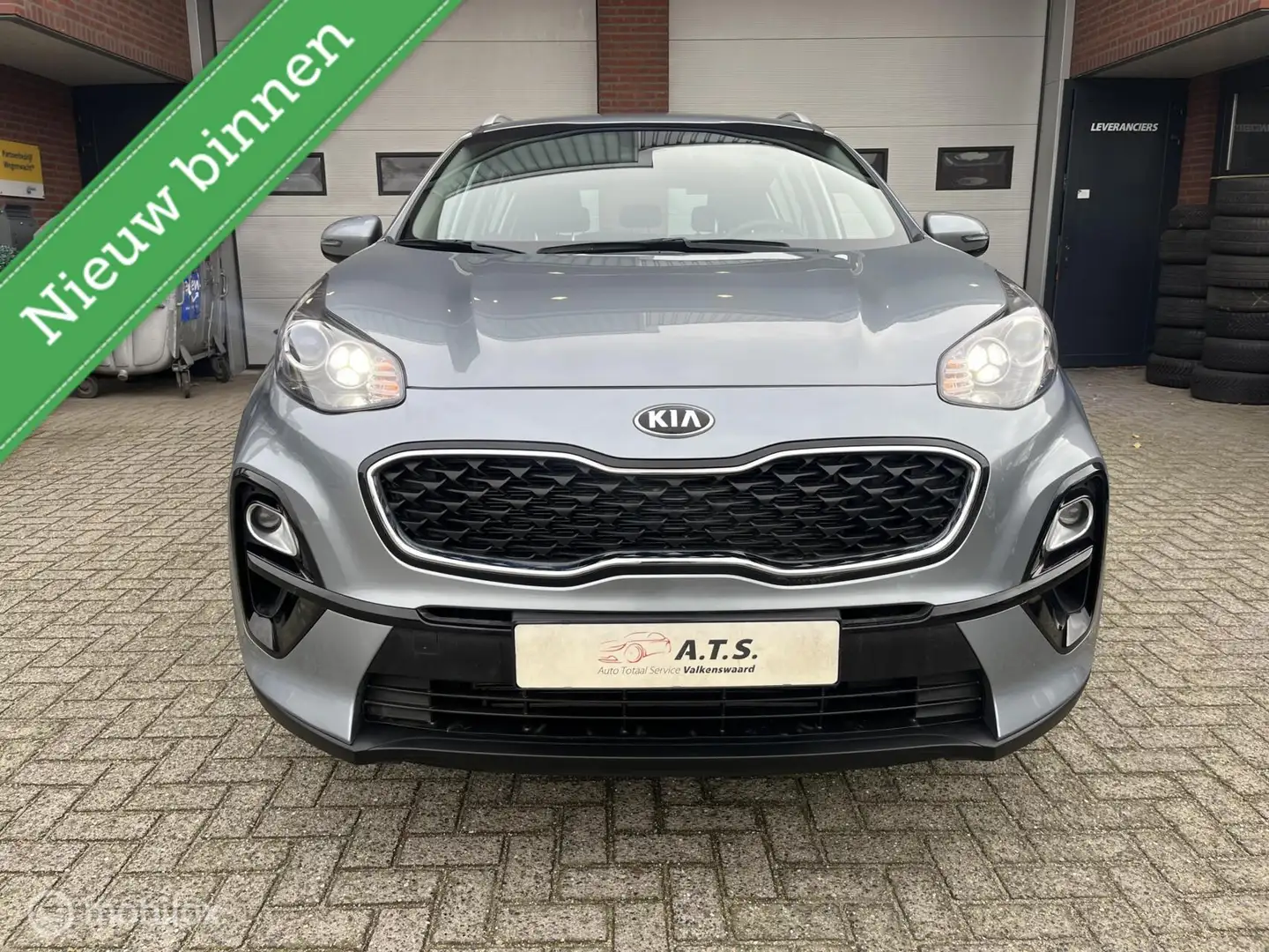 Kia Sportage 1.6 GDI DynamicLine LEDER*CAMERA*TREKHAAK*PDC* Grijs - 2