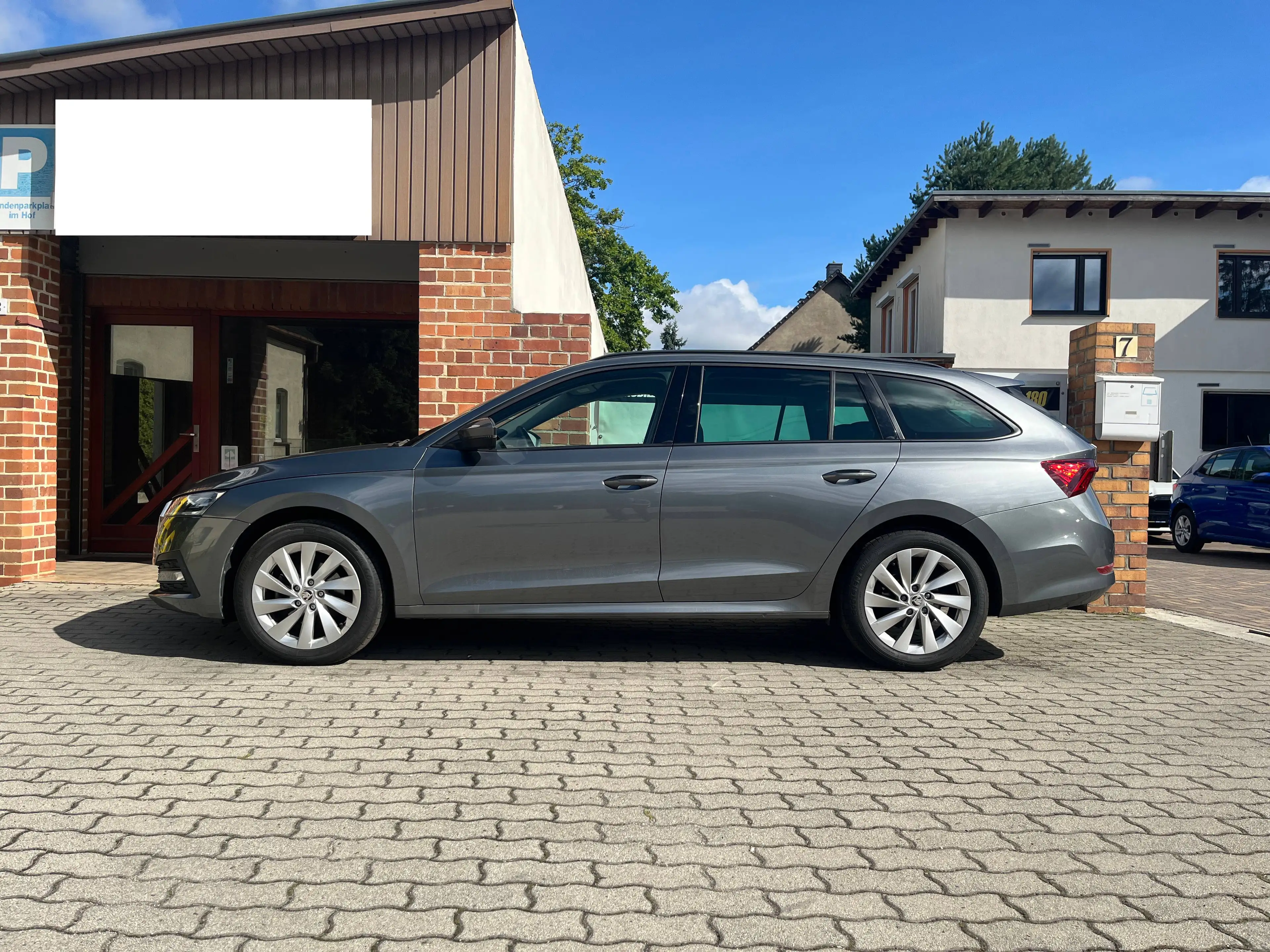 Skoda Octavia Kamera - Sitzh. - AHK - LED — photo 2
