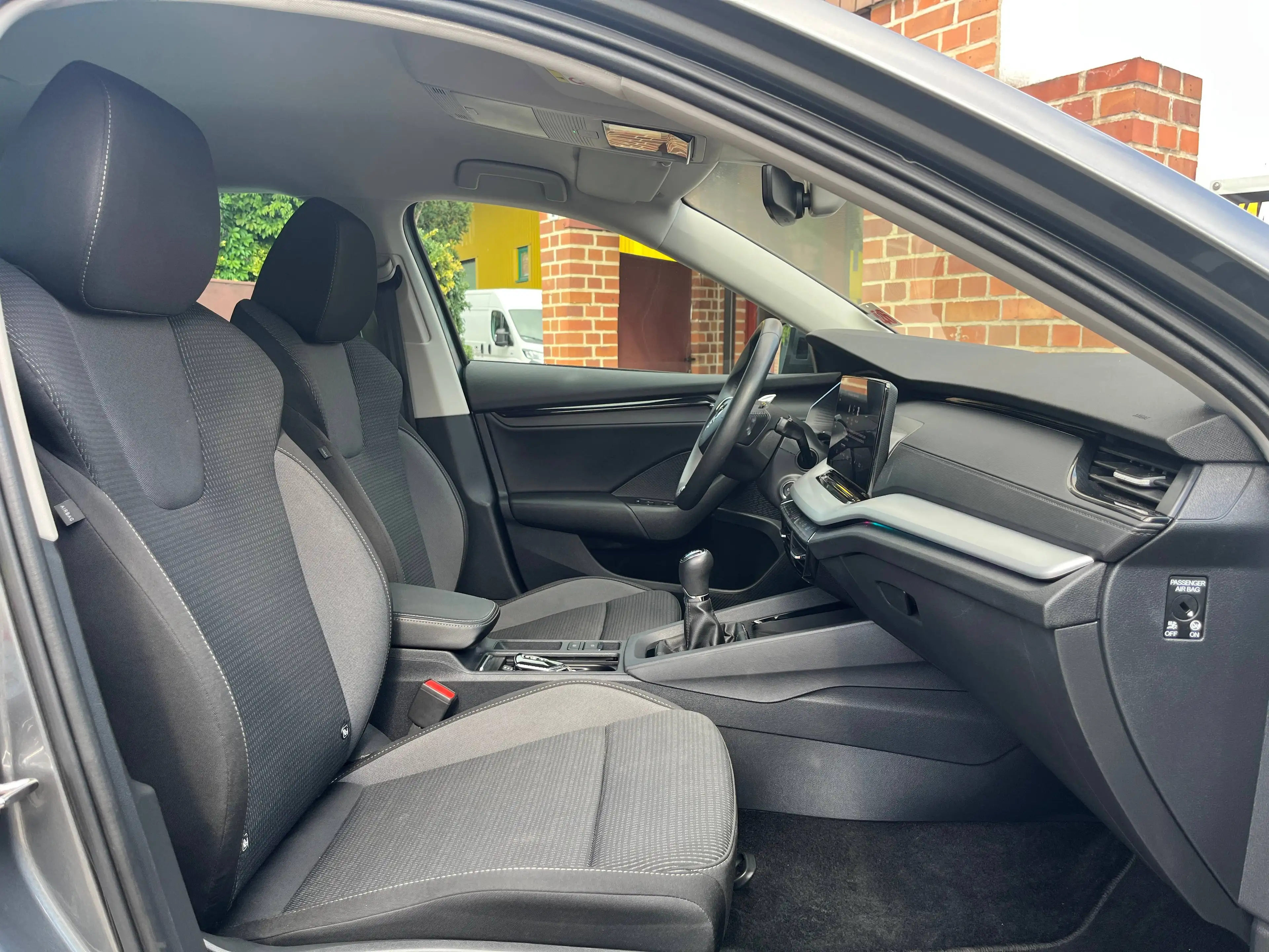 Skoda Octavia Kamera - Sitzh. - AHK - LED — photo 12