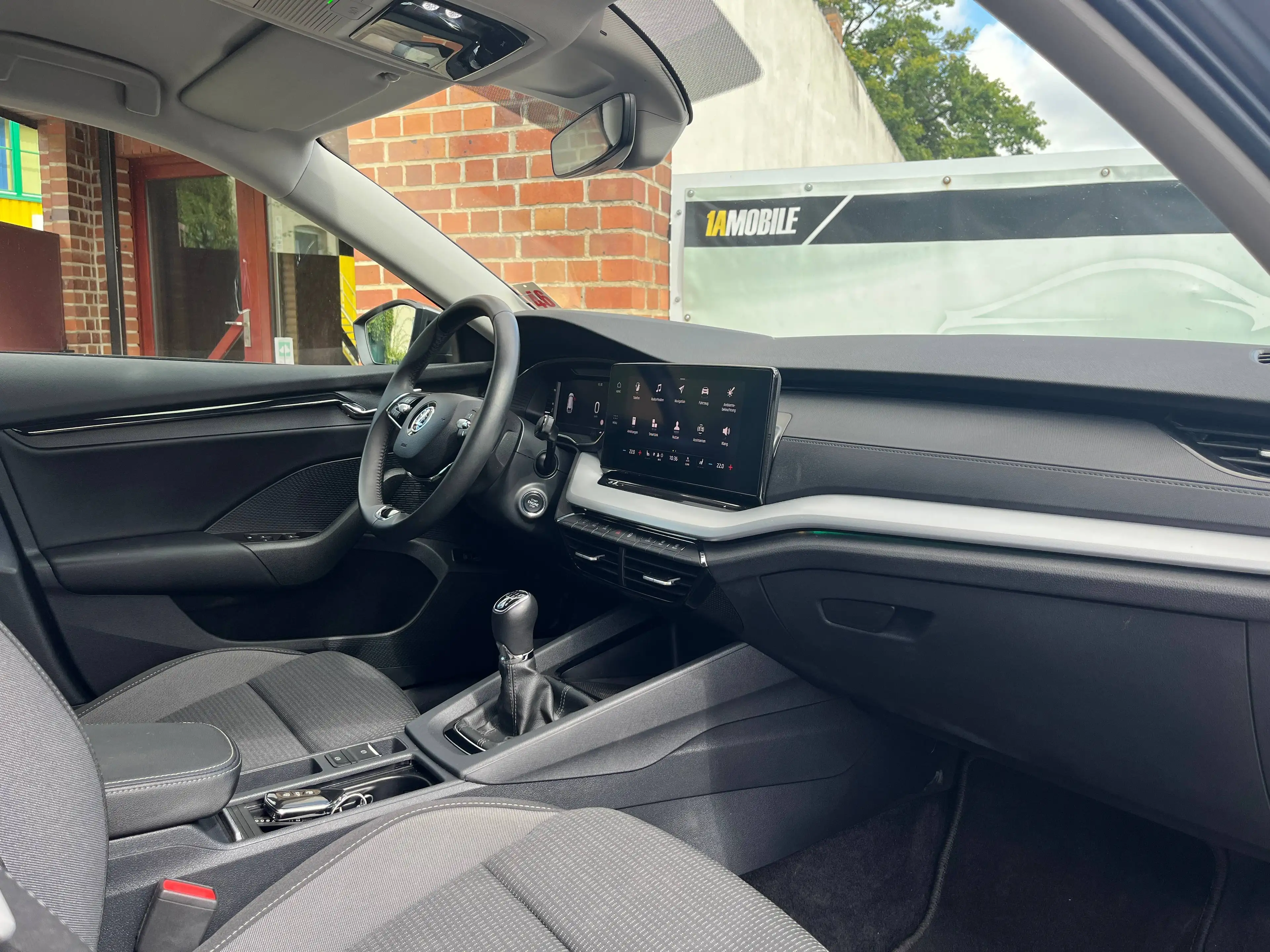 Skoda Octavia Kamera - Sitzh. - AHK - LED — photo 13