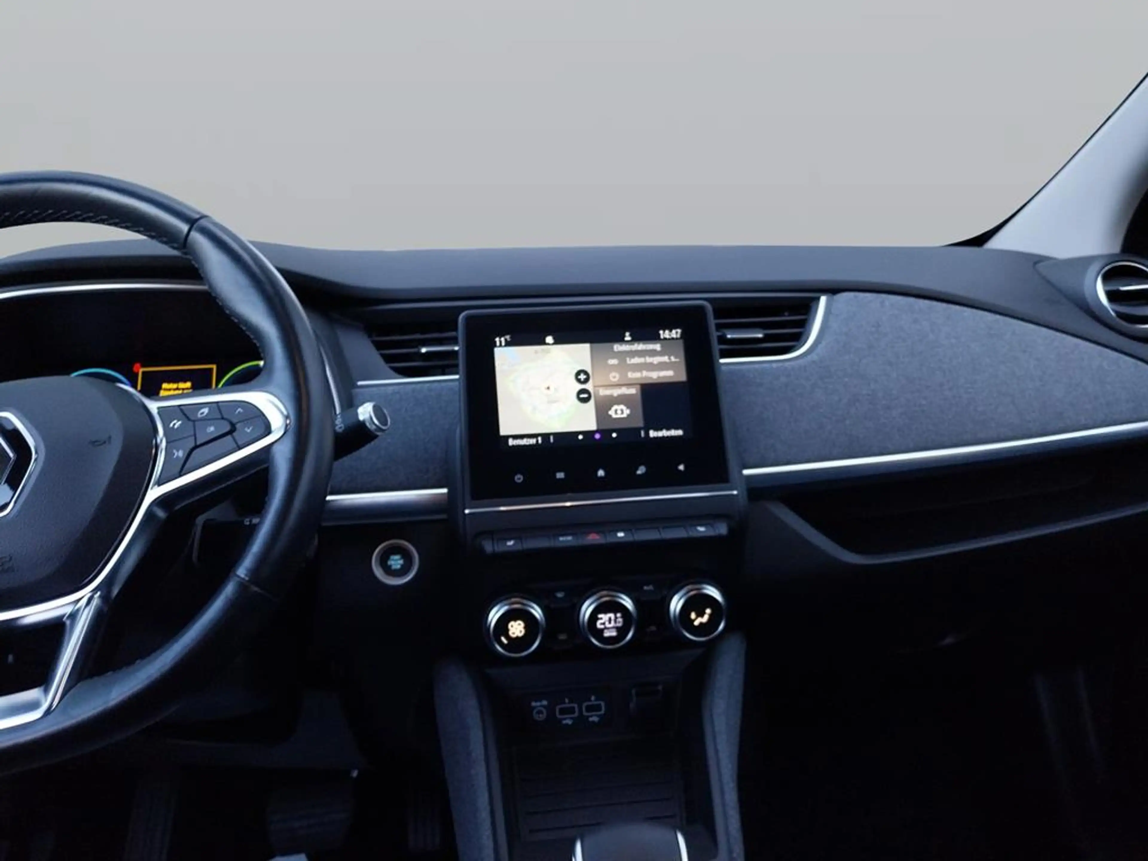 Renault ZOE Zoe Intens R135 — photo 14