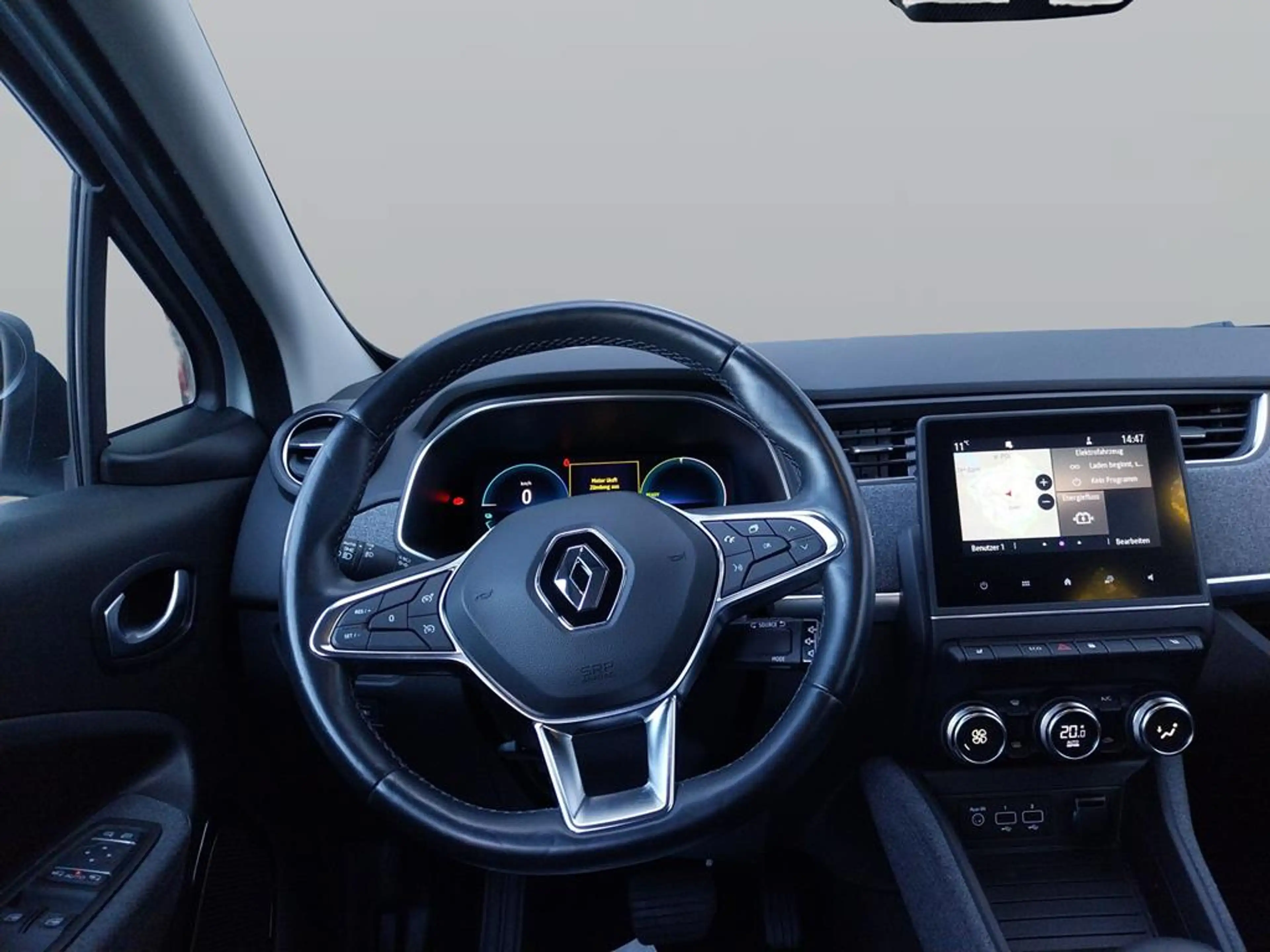 Renault ZOE Zoe Intens R135 — photo 15