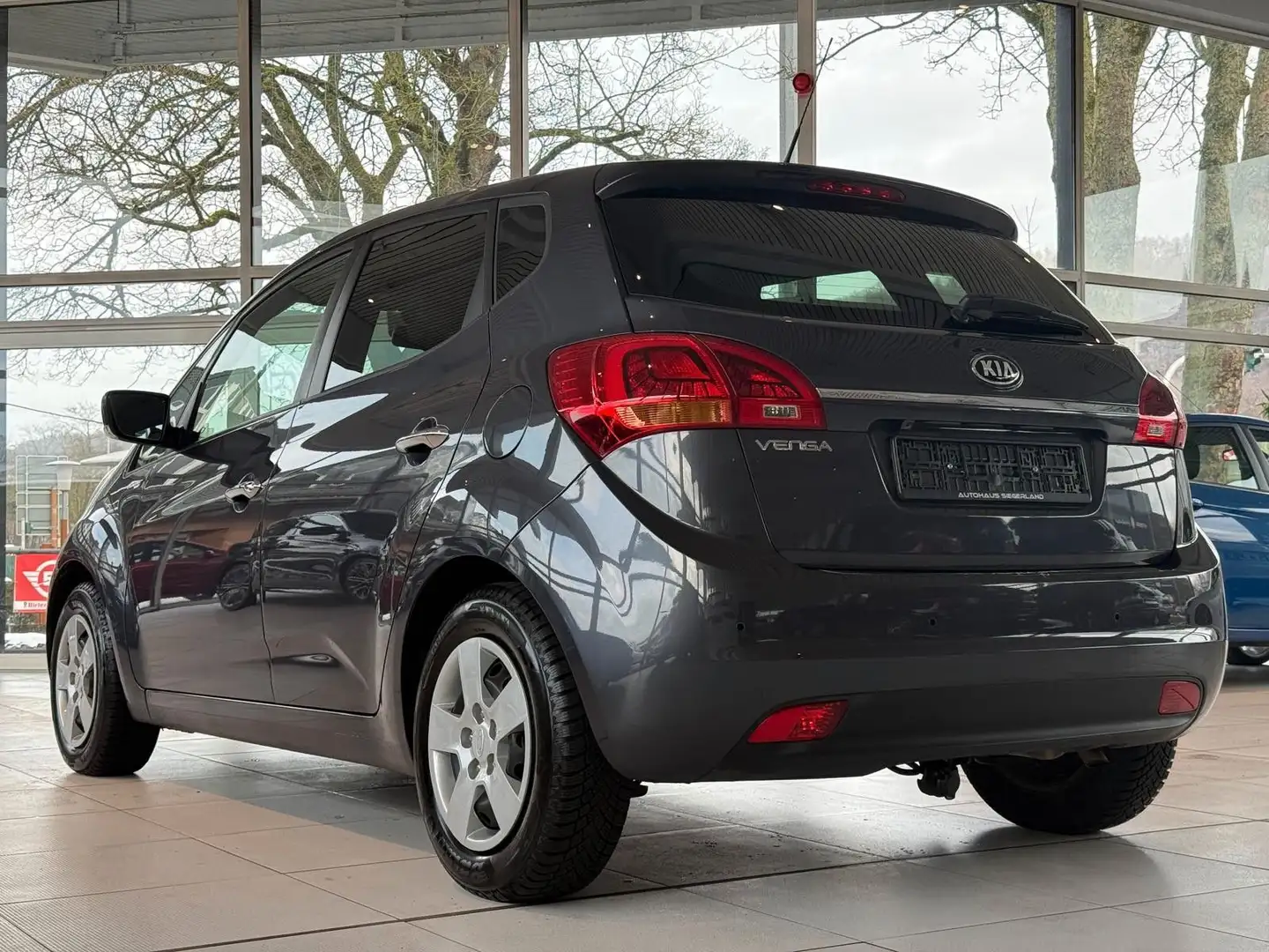 Kia Venga Platinum Edition/Panorama/Kamera/Tempomat Grau - 2