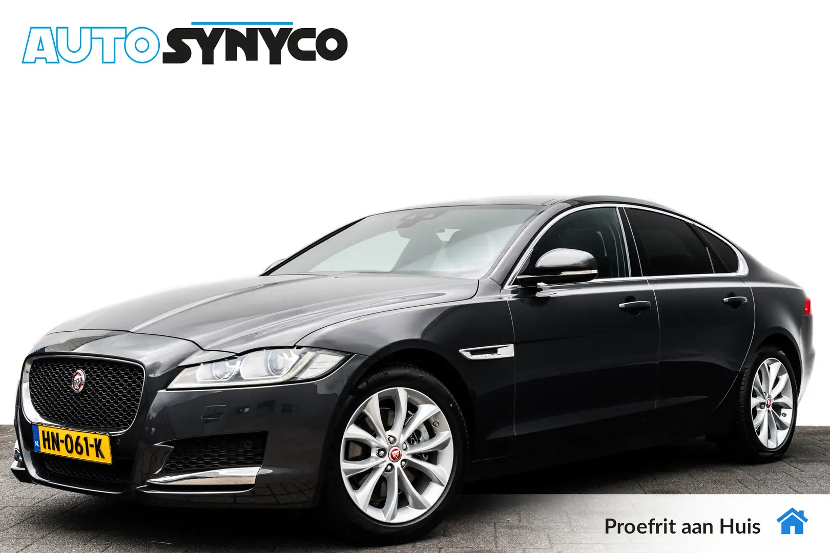 Jaguar XF 2.0 240Pk Automaat Portfolio | Leder | Schuifdak | Grigio - 1