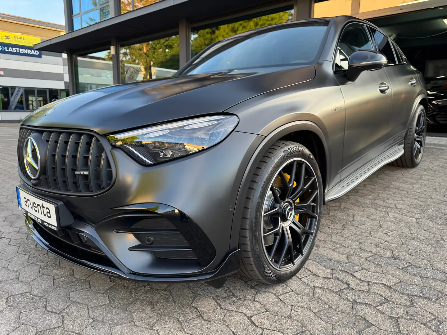 Mercedes-Benz GLC 63 AMG S E-PERFORMANCE COUPE|EDITION 1|BURMESTER| Grau - 1