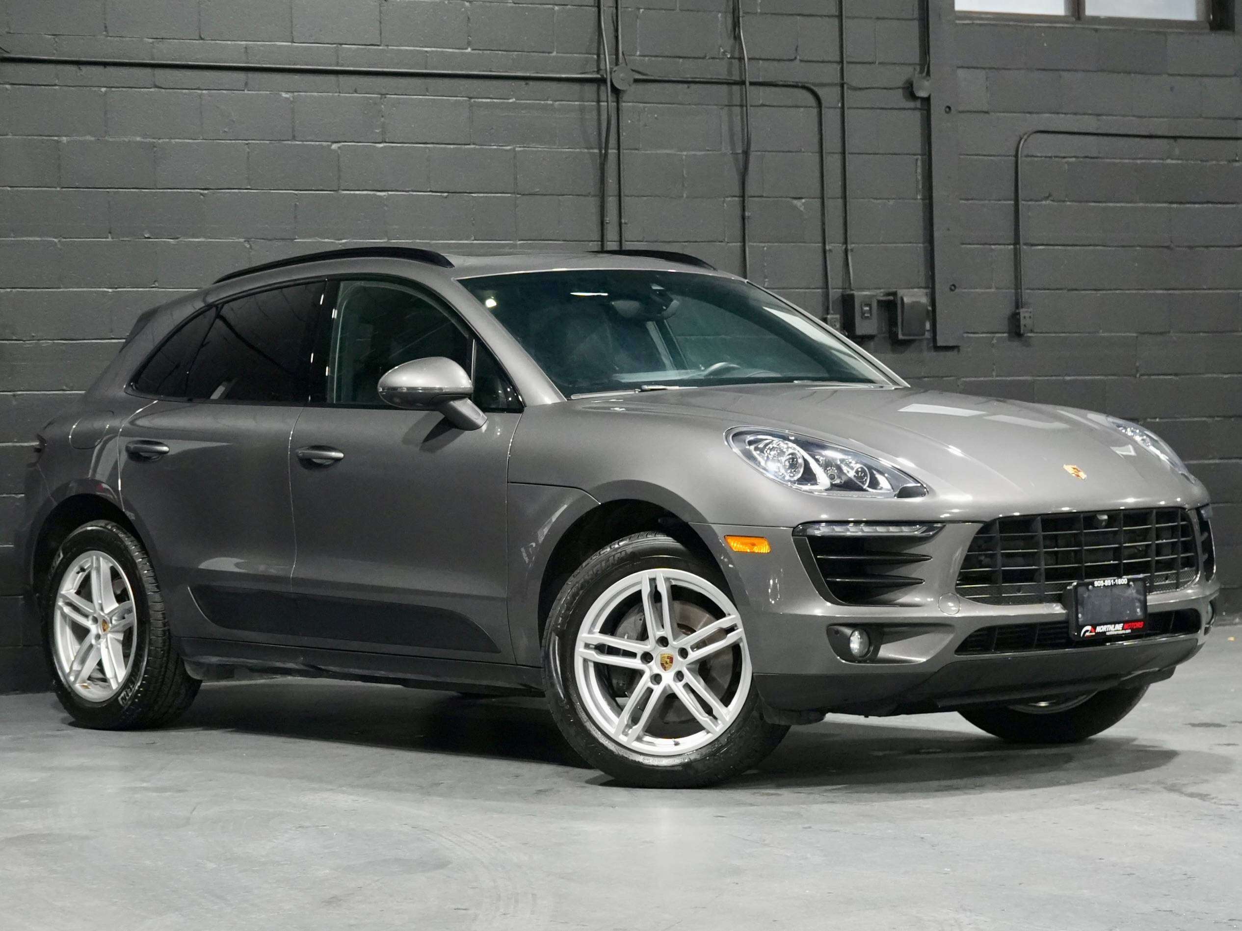Gray 2018 Porsche Macan SUV / Crossover All-Wheel Drive Automatic