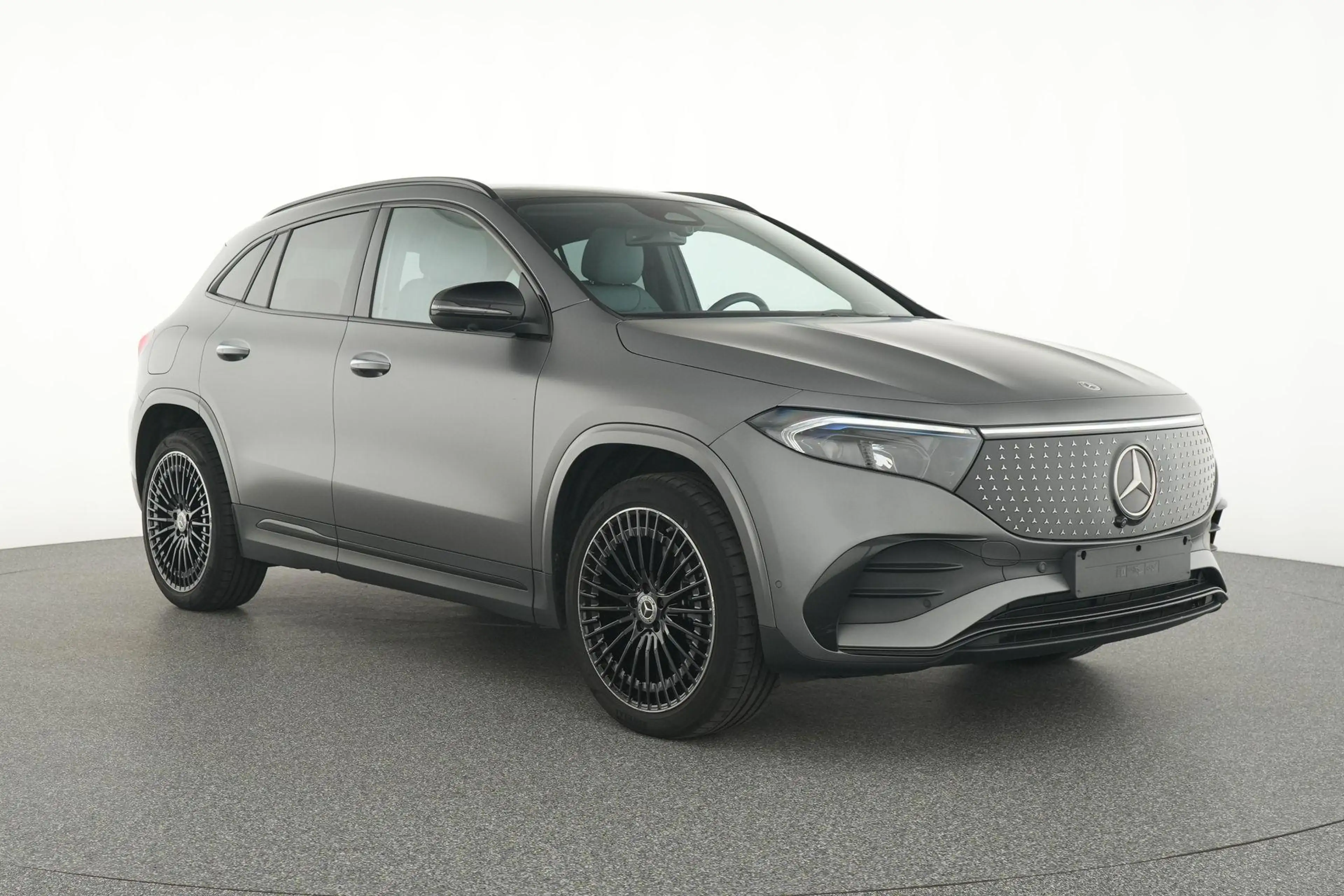Mercedes-Benz EQA 250 250+ AMG Line - Pack Premium Plus — photo 2