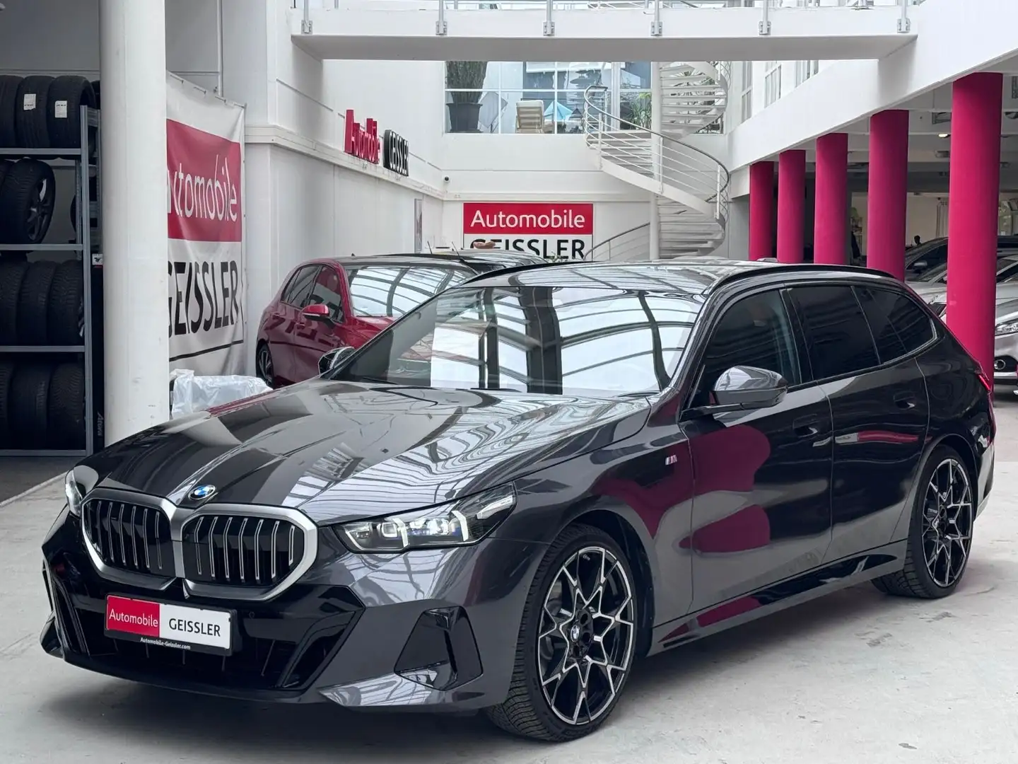 BMW 520 d xDrive M Sport HUD+360°+LED+Neuwertig Сірий - 1