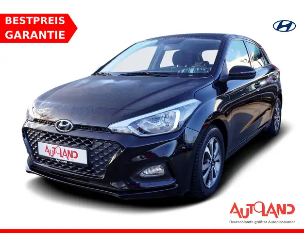 Hyundai i20 1.2 Select Klima Freisprechanlage Spurhalte