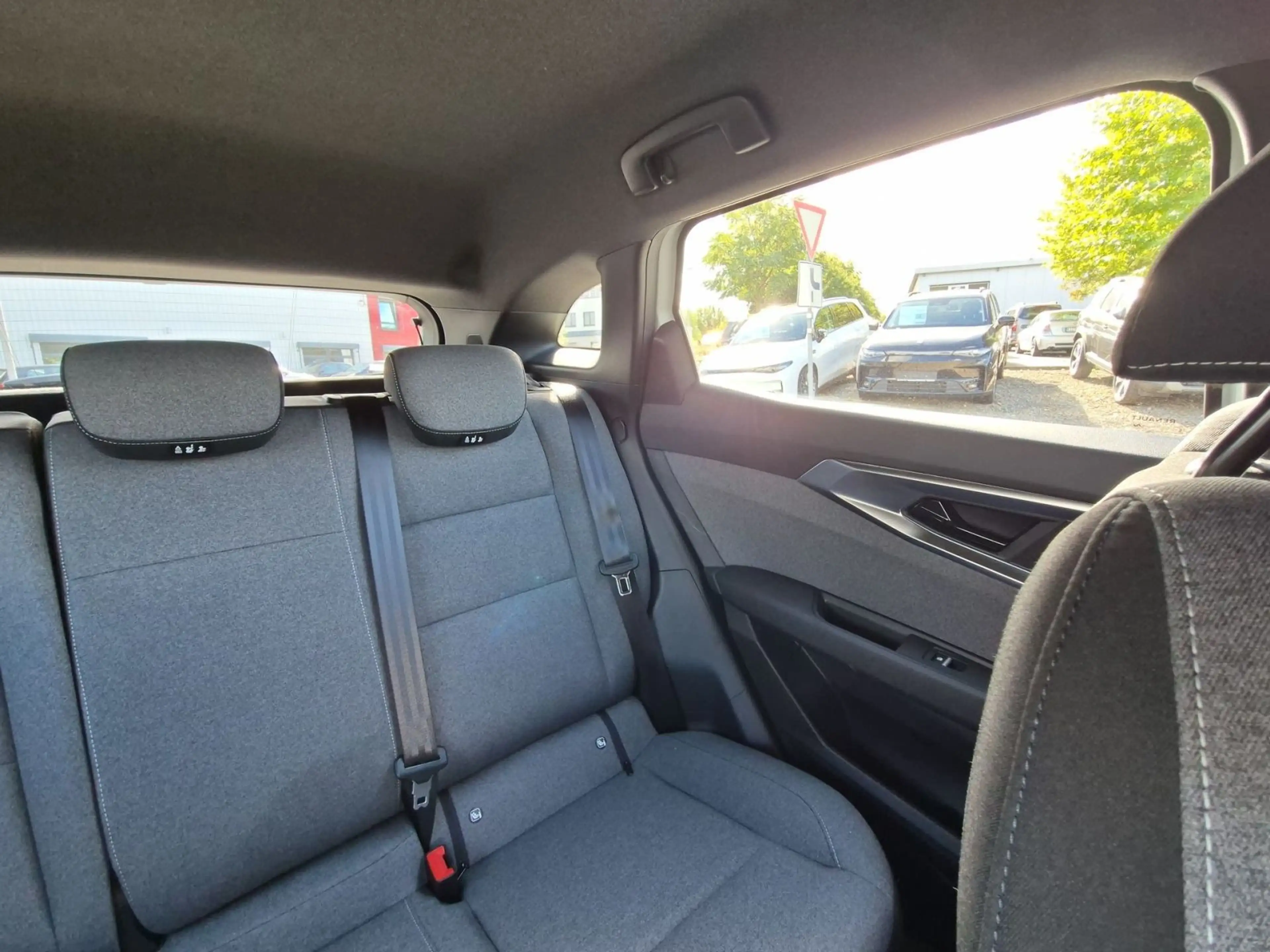 Renault Austral Mild-Hybrid CarPlay|SHZ|Klimaaut.|Kamera — photo 14