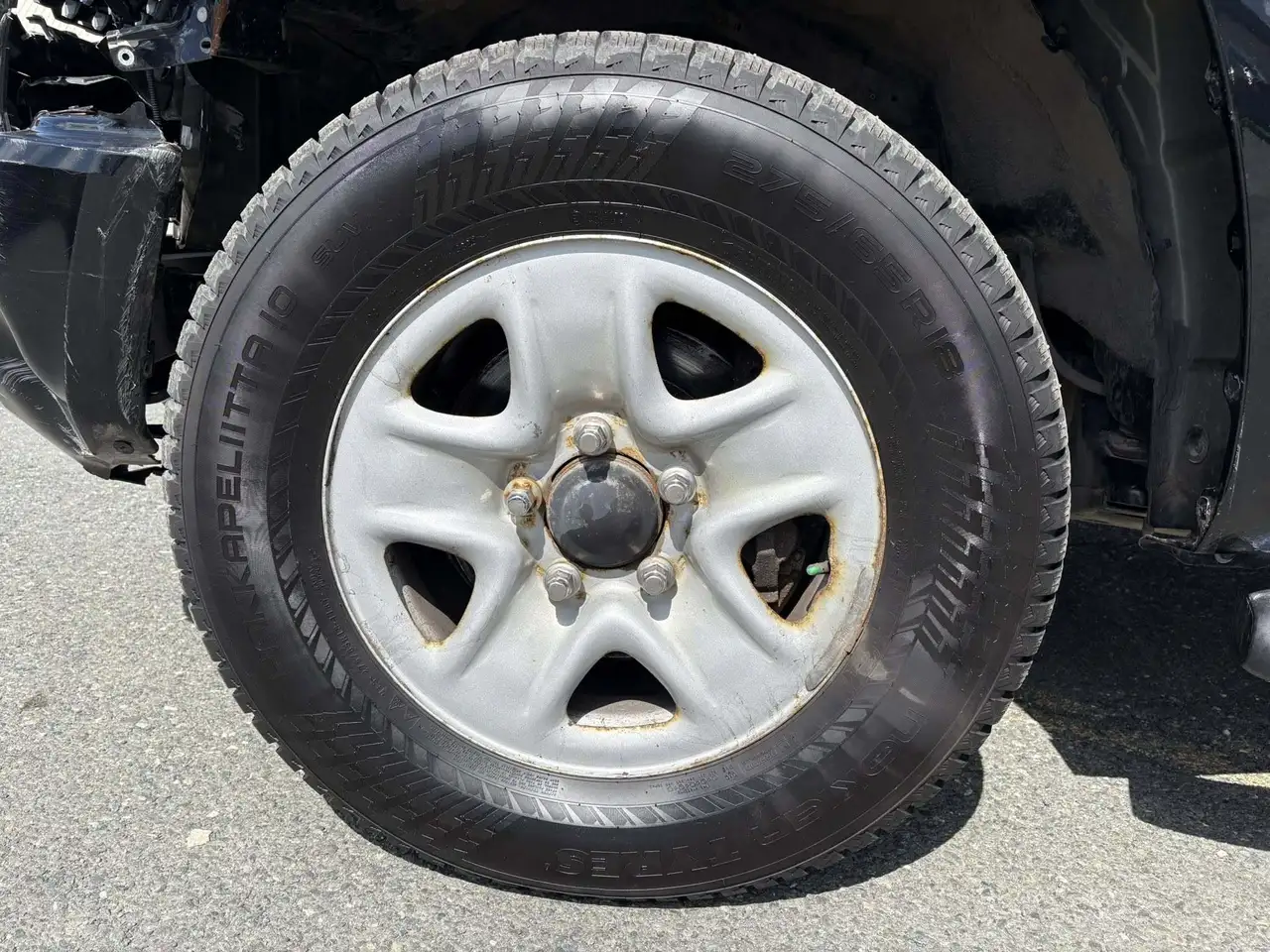 Toyota Tundra снимка Toyota Tundra
